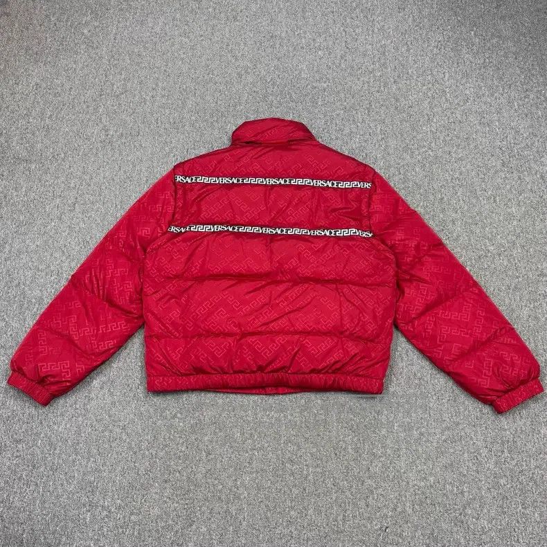 Versace Versace Red full print detachable down jacket Size US L / EU 52-54 / 3 - 2 Thumbnail