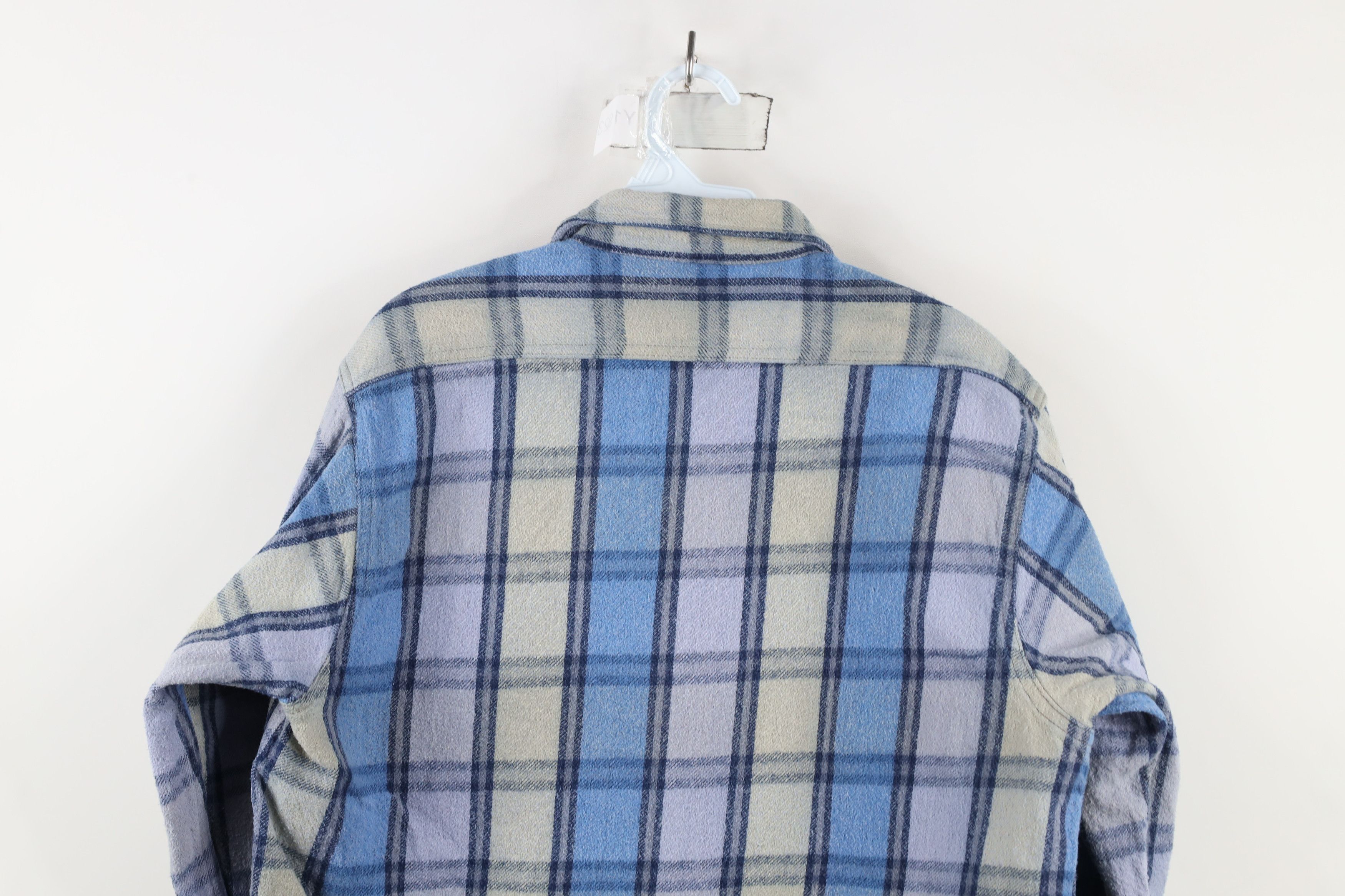 Vintage Vintage 90s Streetwear Heavyweight Button Shirt Plaid Size US L / EU 52-54 / 3 - 9 Thumbnail
