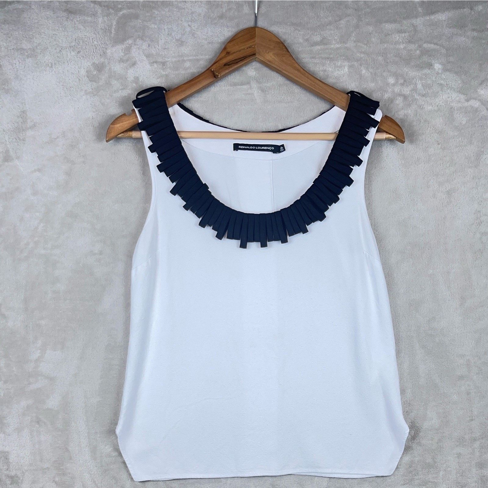 Other Reinaldo Lourenço Fringe Neckline Sleeveless Blouse Medium Size M / US 6-8 / IT 42-44 - 1 Thumbnail