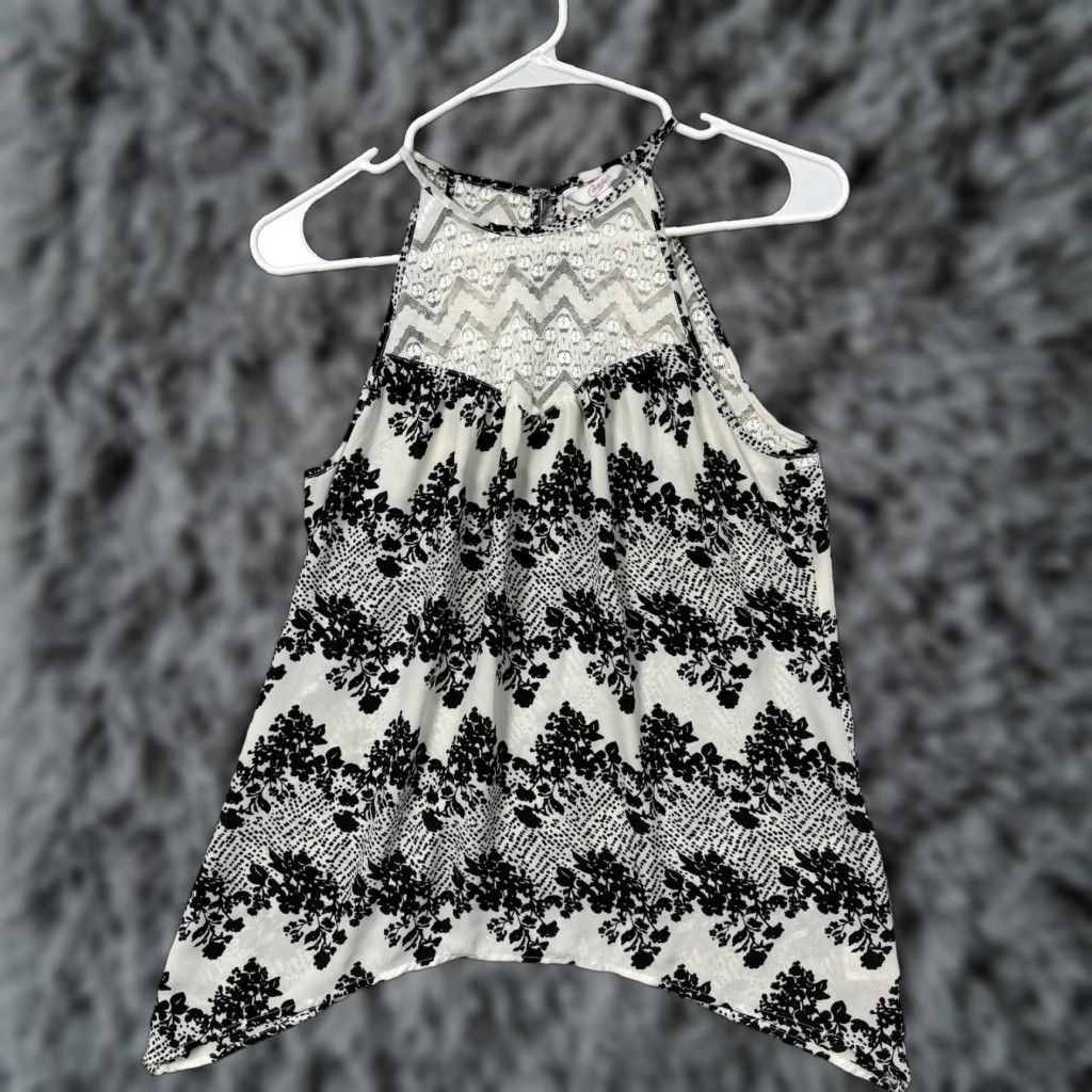 Vintage Candies Juniors Camisole Tank Top S Lace Boho Y2K Whimsigoth Floral Halter Sleeveless Black Camisole Shirt Women’s Garment Candie's Tank Top Women's S Size S / US 4 / IT 40 - 1 Thumbnail