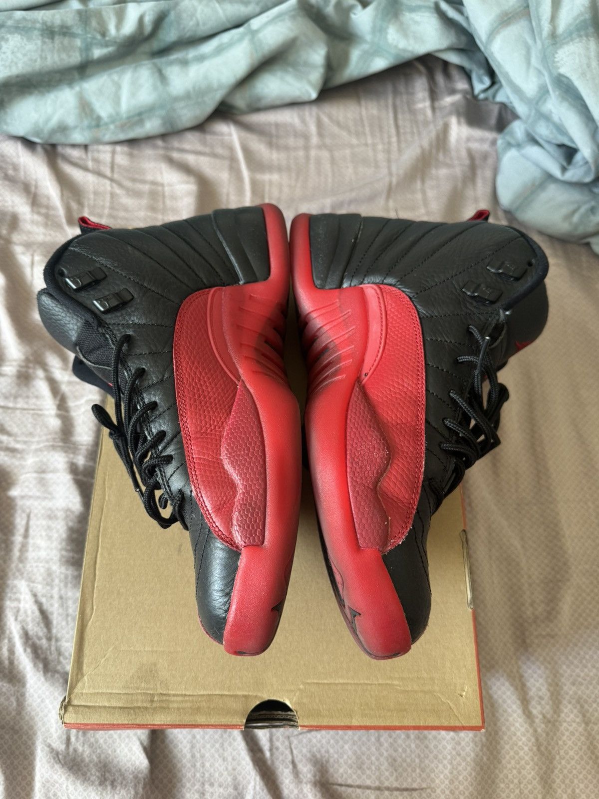 Jordan Brand Jordan 12 Flu Game 2016 Size US 9 / EU 42 - 2 Thumbnail