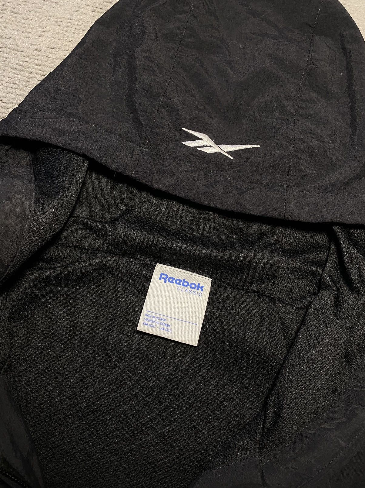Pleasures × Reebok Reebok x Pleasures Vector Anorak Light Jacket Size US M / EU 48-50 / 2 - 15 Thumbnail