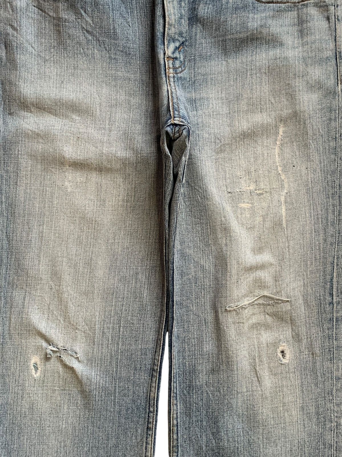 Levi's × Levi's Vintage Clothing Vintage 90s Levis Faded Blue Wash Distressed Baggy Jeans Size US 34 / EU 50 - 5 Thumbnail