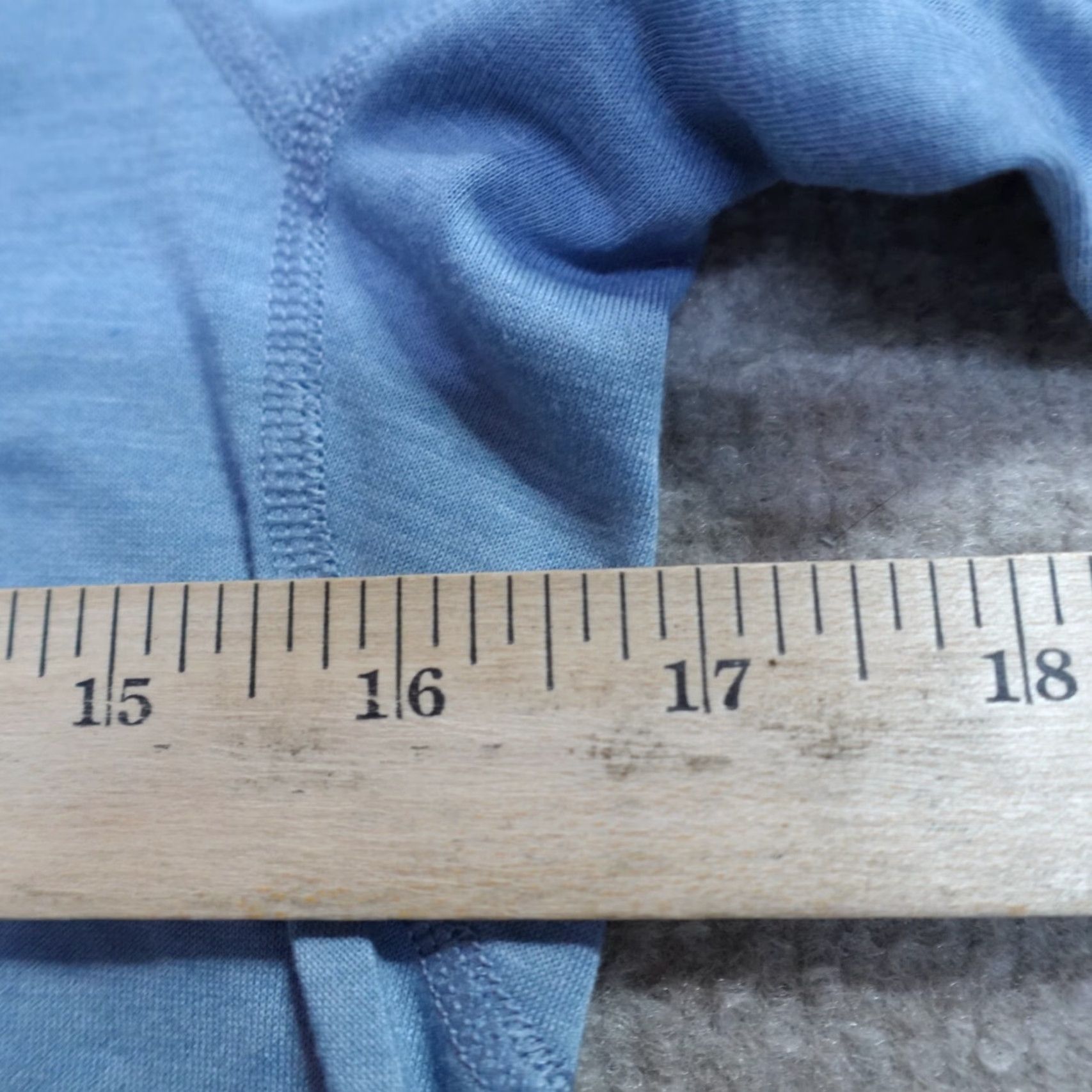 Patagonia Patagonia Capilene Womens Shirt Small Blue Heather Solid Airchaser Size S / US 4 / IT 40 - 6 Thumbnail