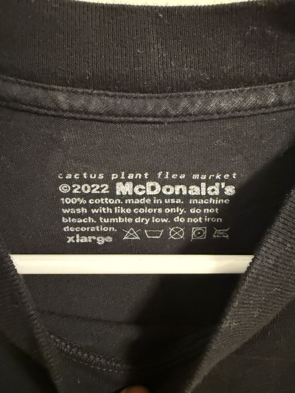 Cactus Plant Flea Market Cactus Plant Flea Market x McDonalds Shirt Size US XL / EU 56 / 4 - 4 Thumbnail