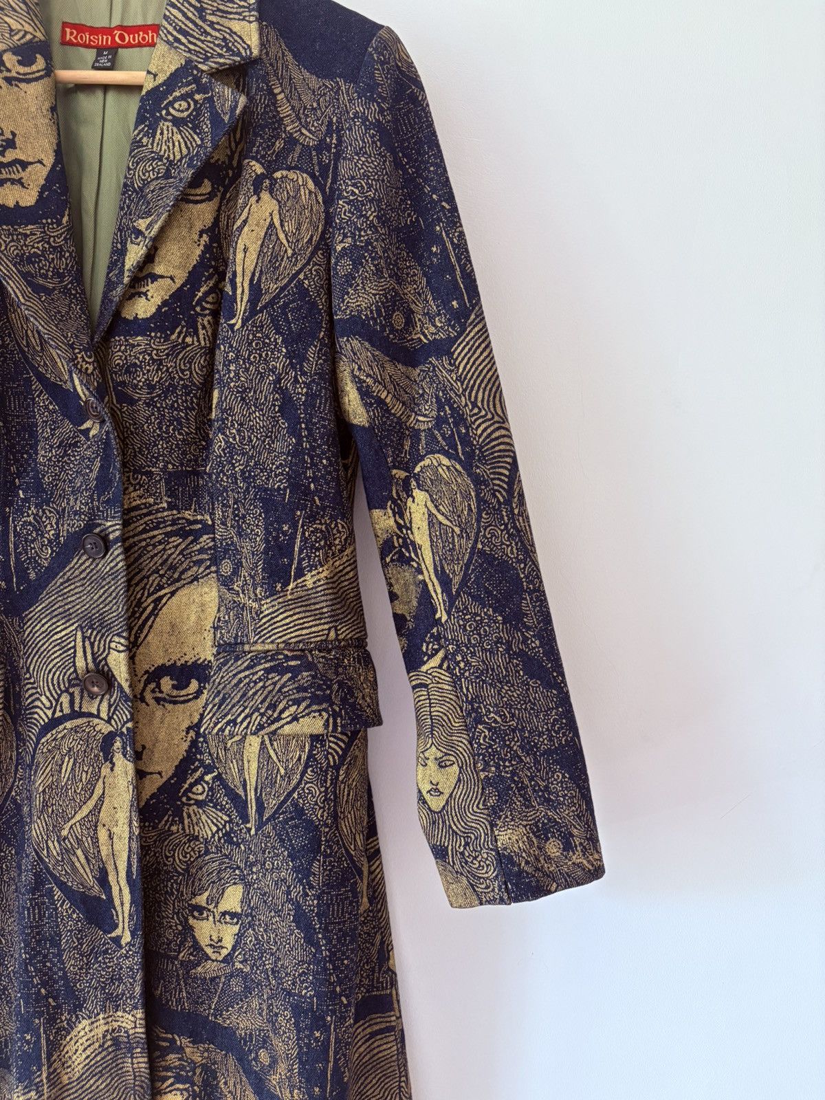 Vintage Roisin Dubh “Soul Gaze” Printed Denim Coat (2003) – Limited Size M / US 6-8 / IT 42-44 - 4 Thumbnail