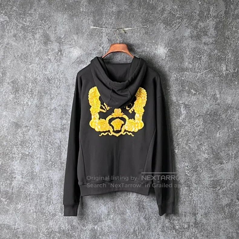 Versace Versace Multi-element embroidered cotton hooded sweatshirt Size XS / US 0-2 / IT 36-38 - 2 Thumbnail