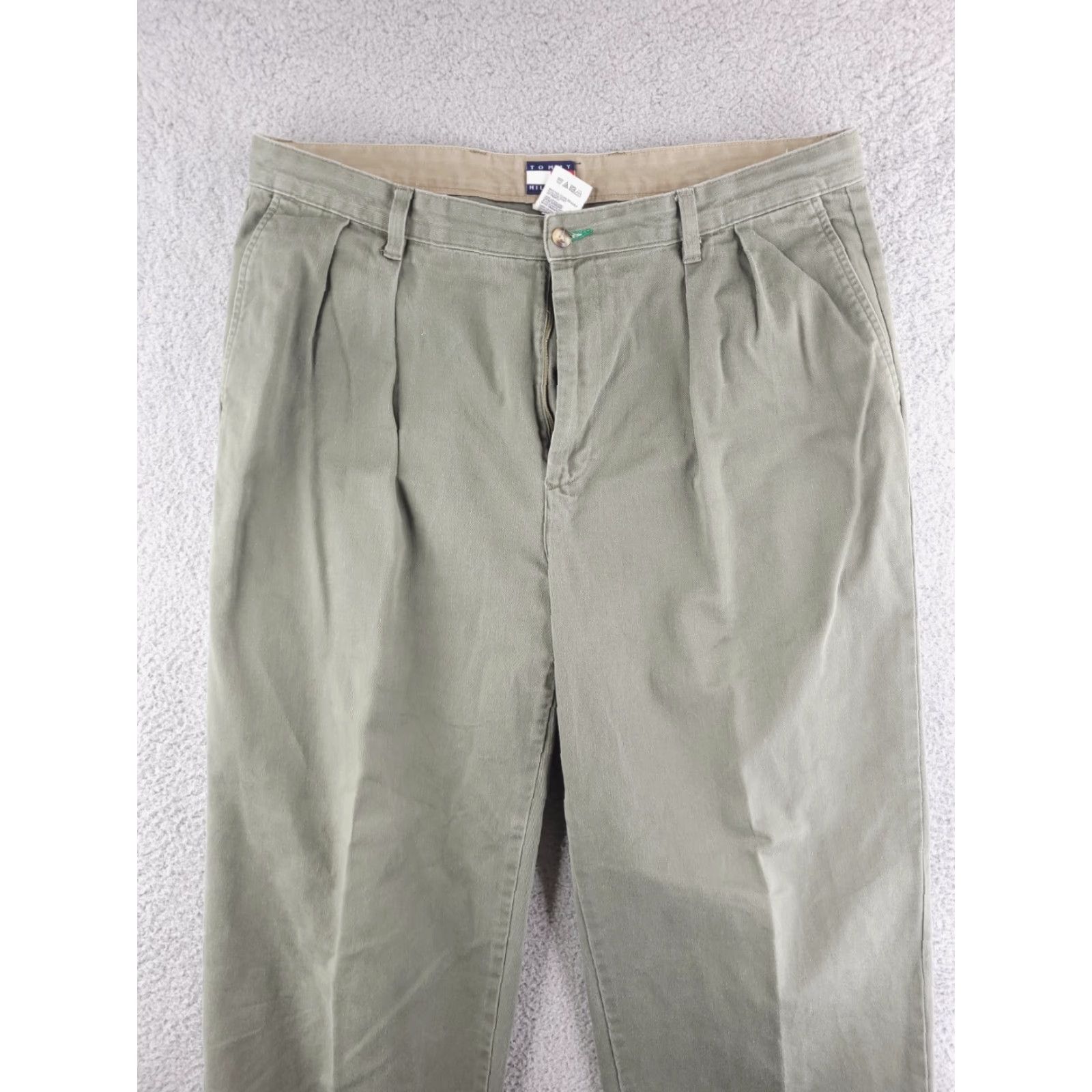 Tommy Hilfiger VINTAGE Tommy Hilfiger Pants Mens 38x32 Green Relaxed Pleated Chino Regular Men Girls? Size US 38 / EU 54 - 2 Thumbnail