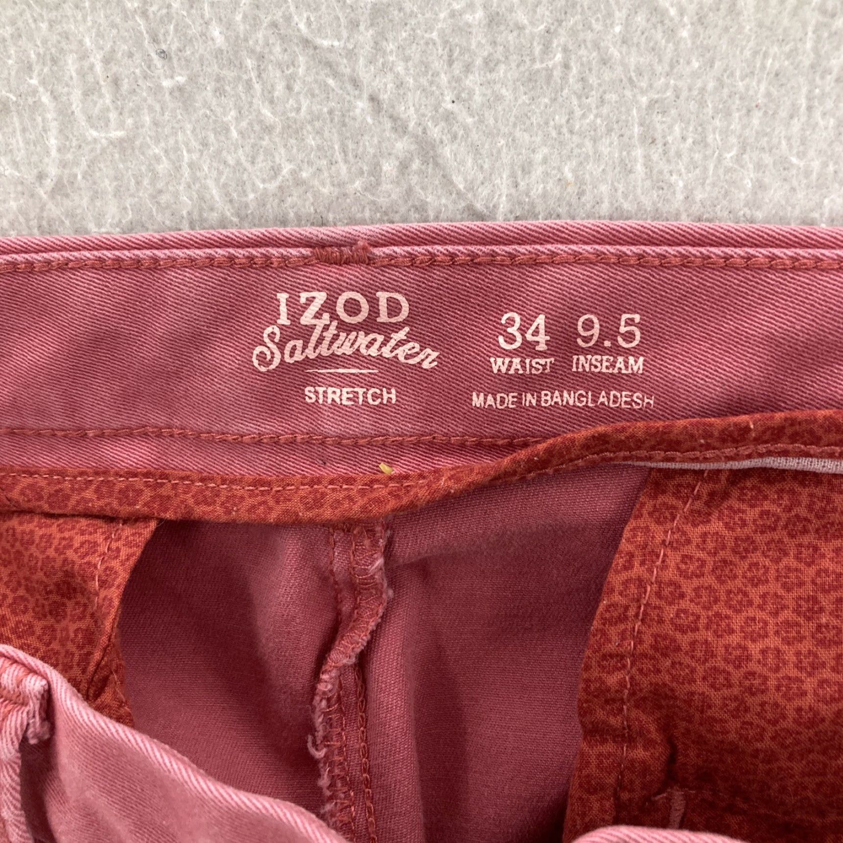 Izod VINTAGE Izod Saltwater Chino Shorts Mens 34 Shirt Size US 34 / EU 50 - 7 Thumbnail