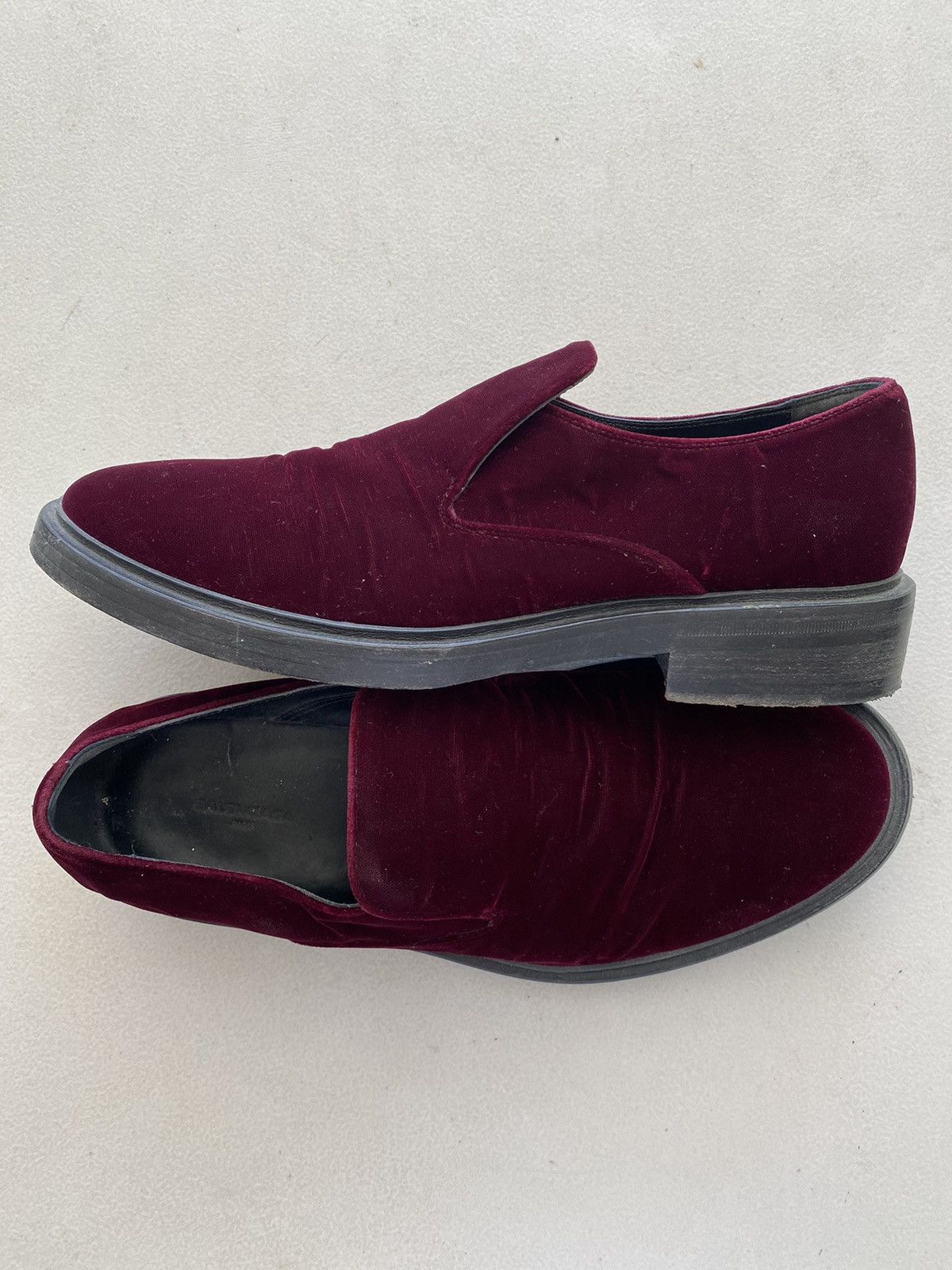 Balenciaga 17SS red velvet slip on loafers Size US 11 / EU 44 - 8 Thumbnail
