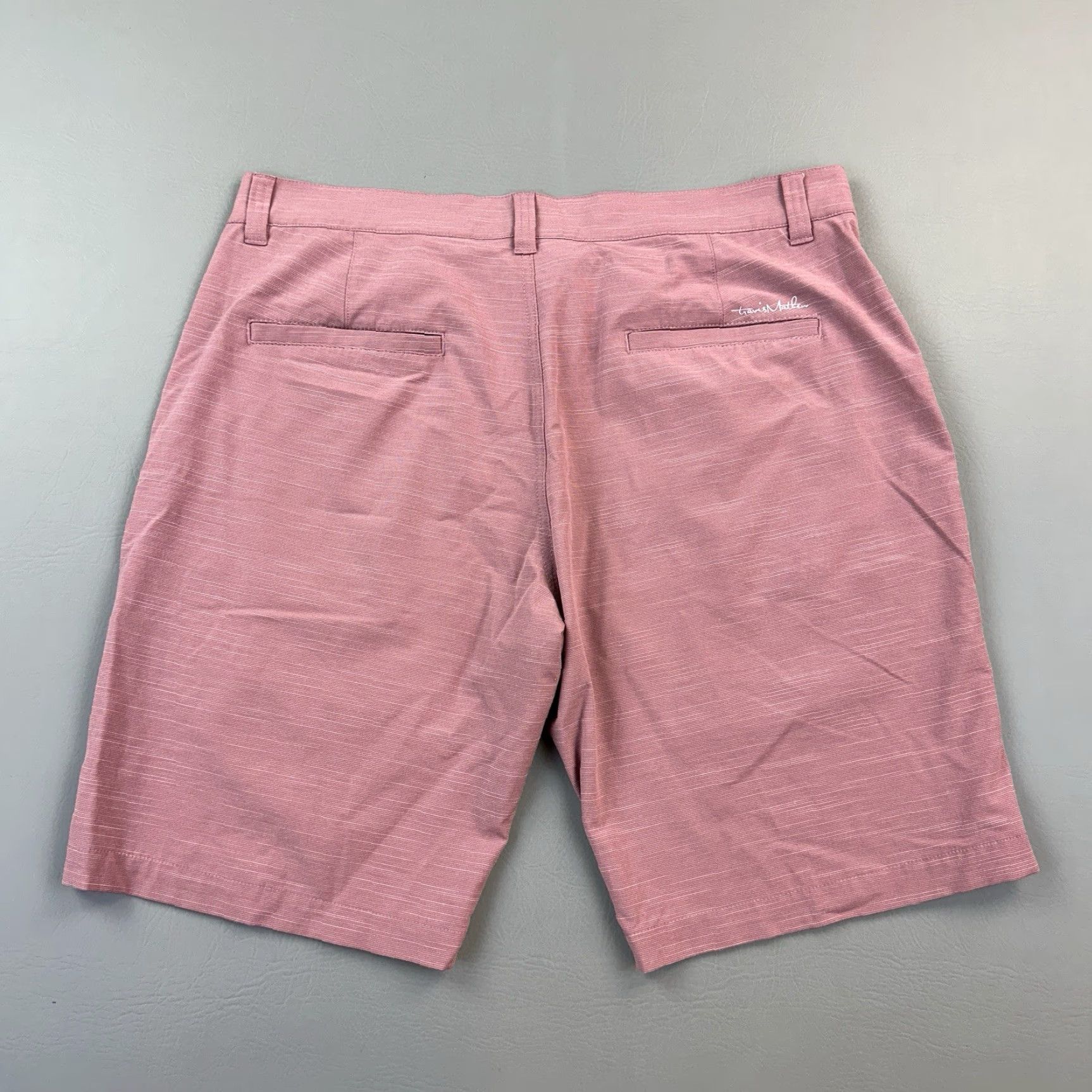 TravisMathew Travis Mathew Shorts Mens 36 Ruby Wine Lightweight Performance Golf Size US 36 / EU 52 - 6 Thumbnail