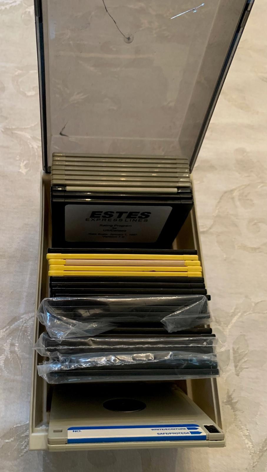 Other 30+ Vintage PC Business Shipping and Training Software Size ONE SIZE - 2 Thumbnail