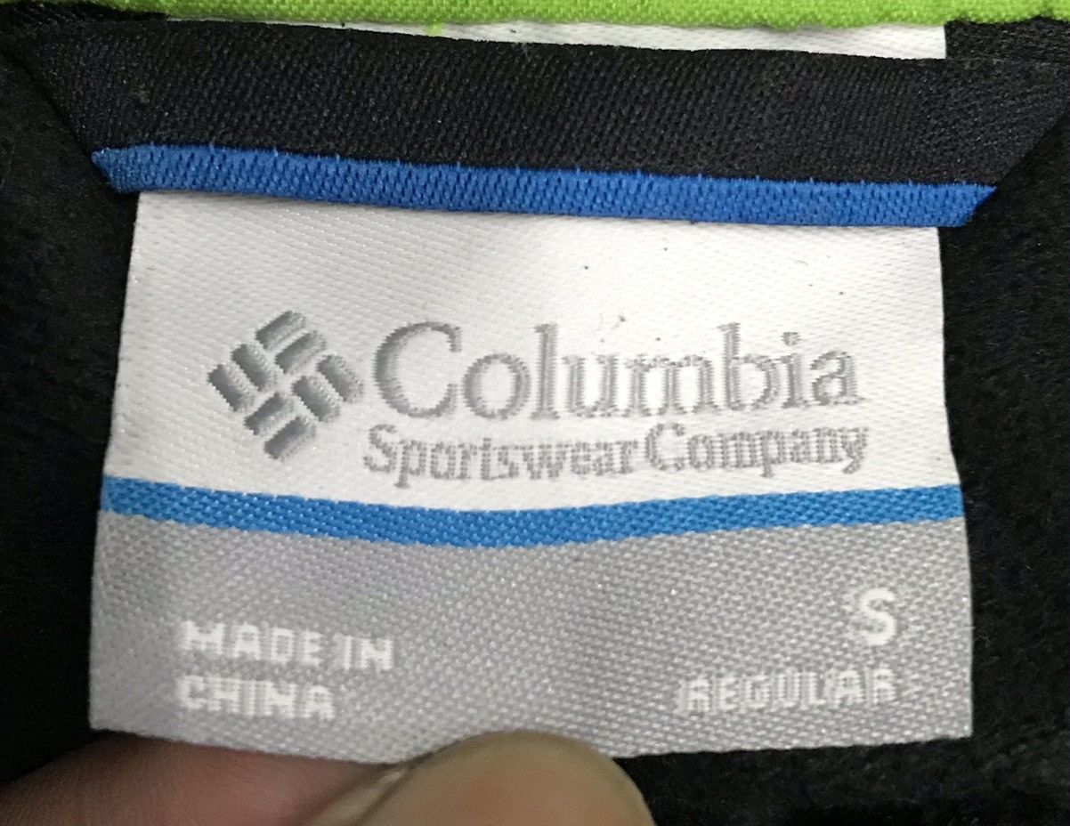 Columbia × Vintage Vintage Columbia Omni Tech Waterproof Breathable Overall Size US 33 - 15 Thumbnail