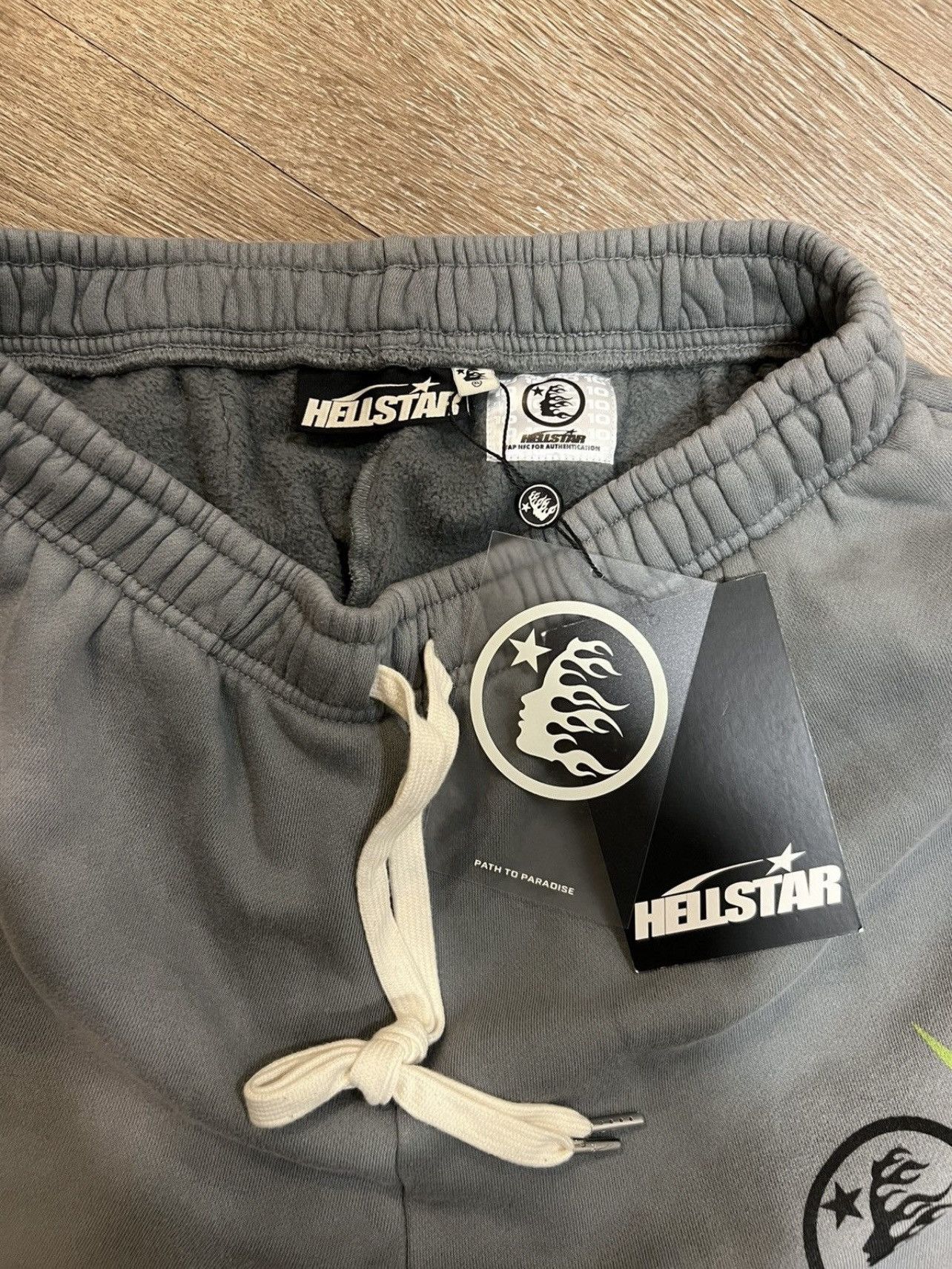 HELLSTAR Hellstar Future Flame Sweatpants Grey/Green Size US 34 / EU 50 - 3 Thumbnail