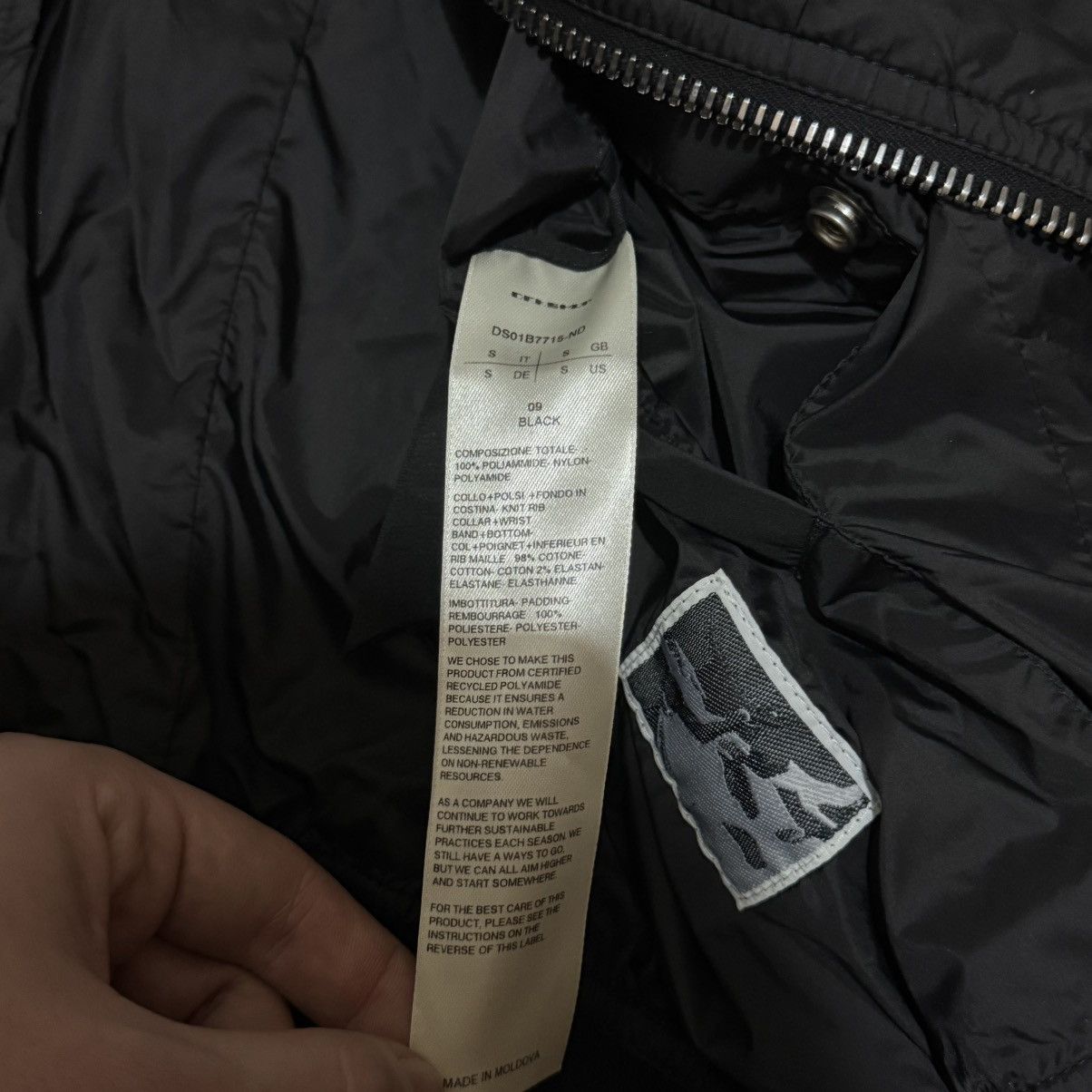 Rick Owens F/W 2022 Rick owens drkshdw padded shoulders bomber jacket Size US S / EU 44-46 / 1 - 6 Thumbnail