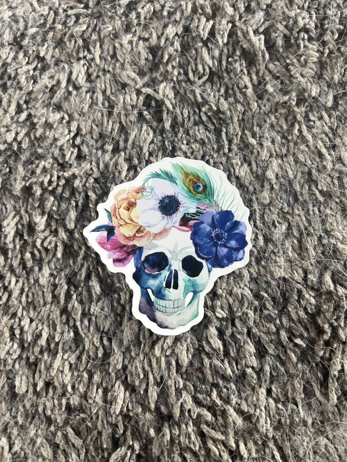 Hypebeast × Vintage Floral Skull Sticker Size ONE SIZE - 1 Thumbnail
