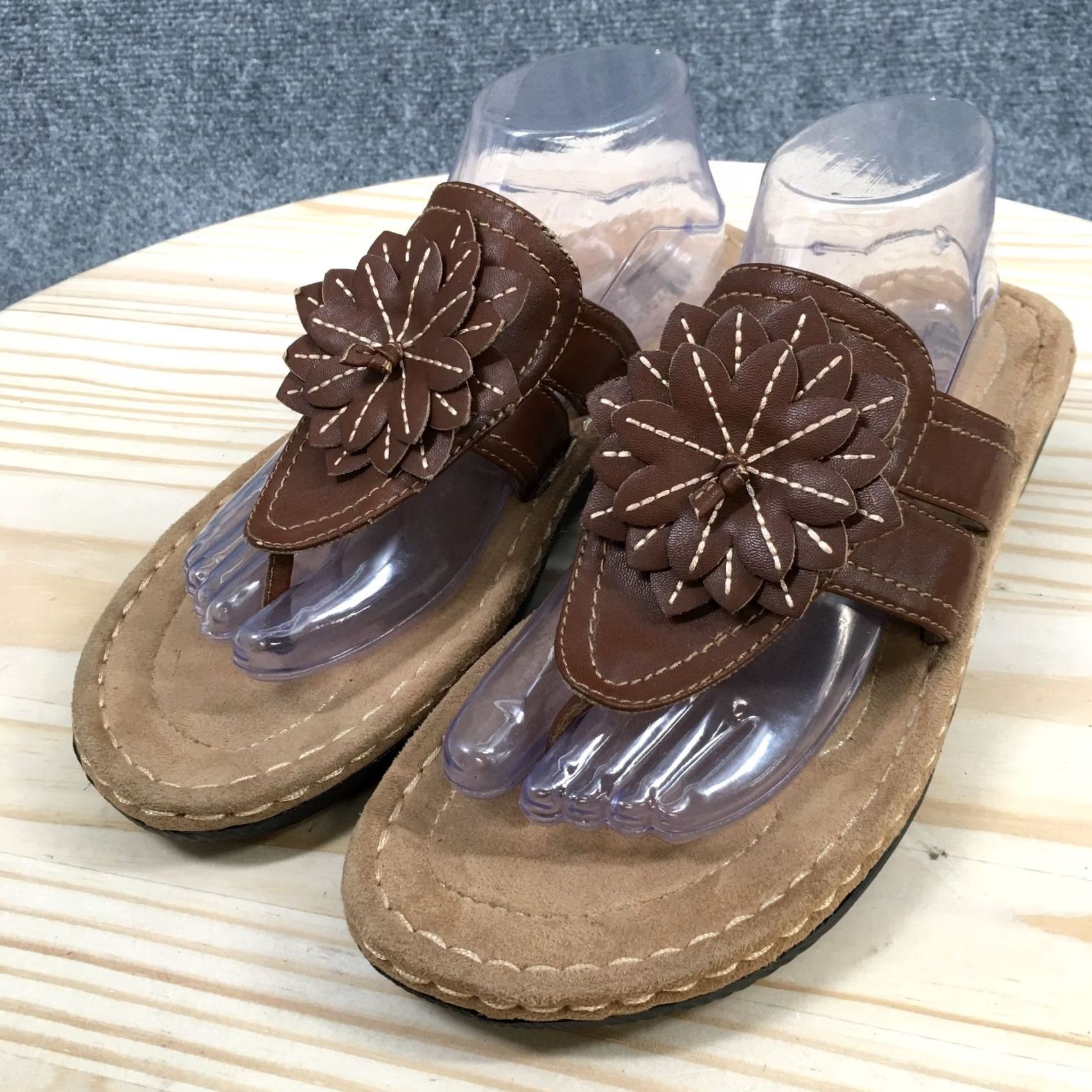 Vintage Cliffs by White Mountain Cupcake II Sandals Womens 11 M Slip On Thong Brown Size US 11 / IT 41 - 3 Thumbnail