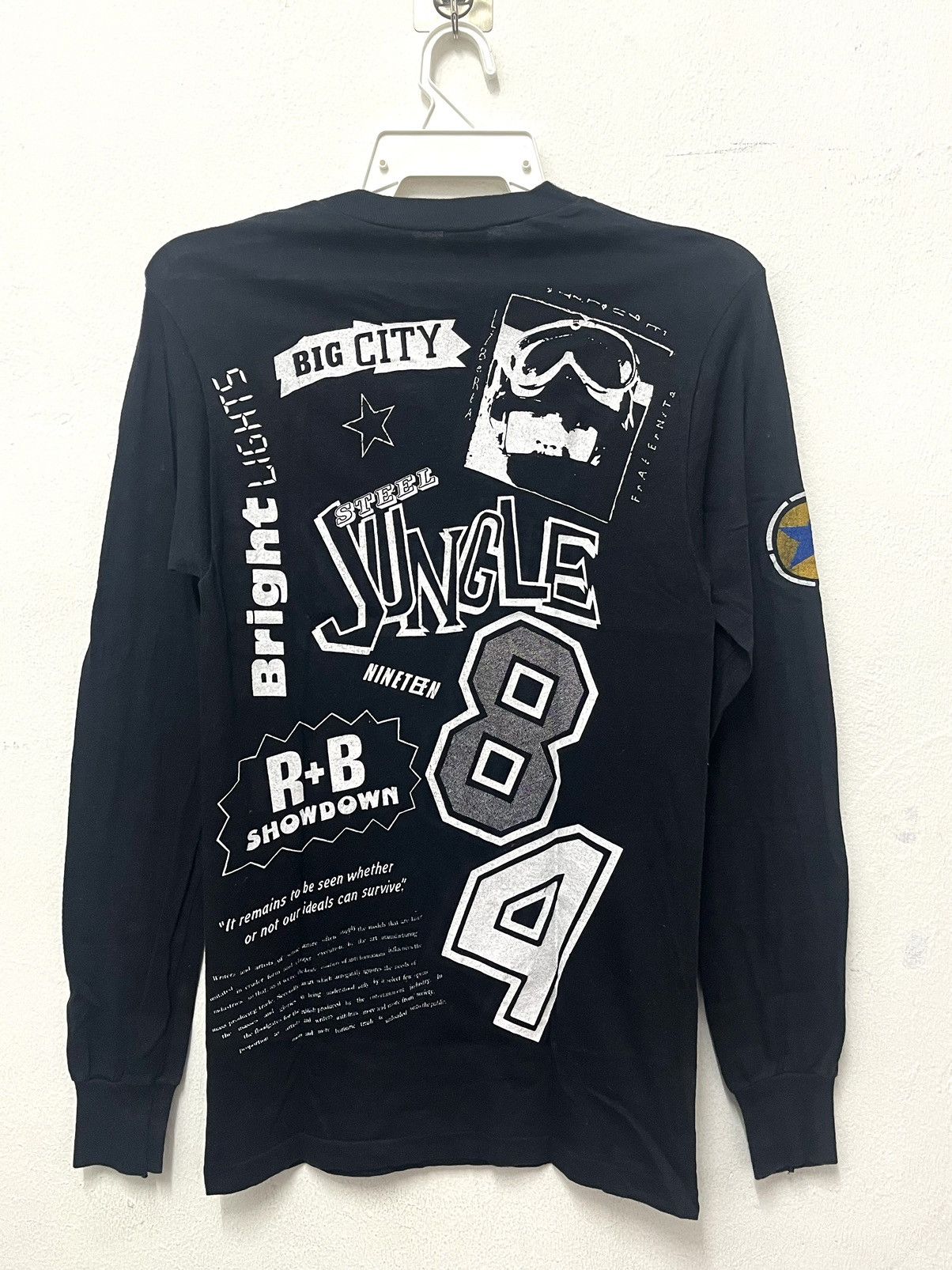 Band Tees × Vintage Vintage 80’s The clash Rock Punk Band T shirt promo Album Size US S / EU 44-46 / 1 - 6 Thumbnail