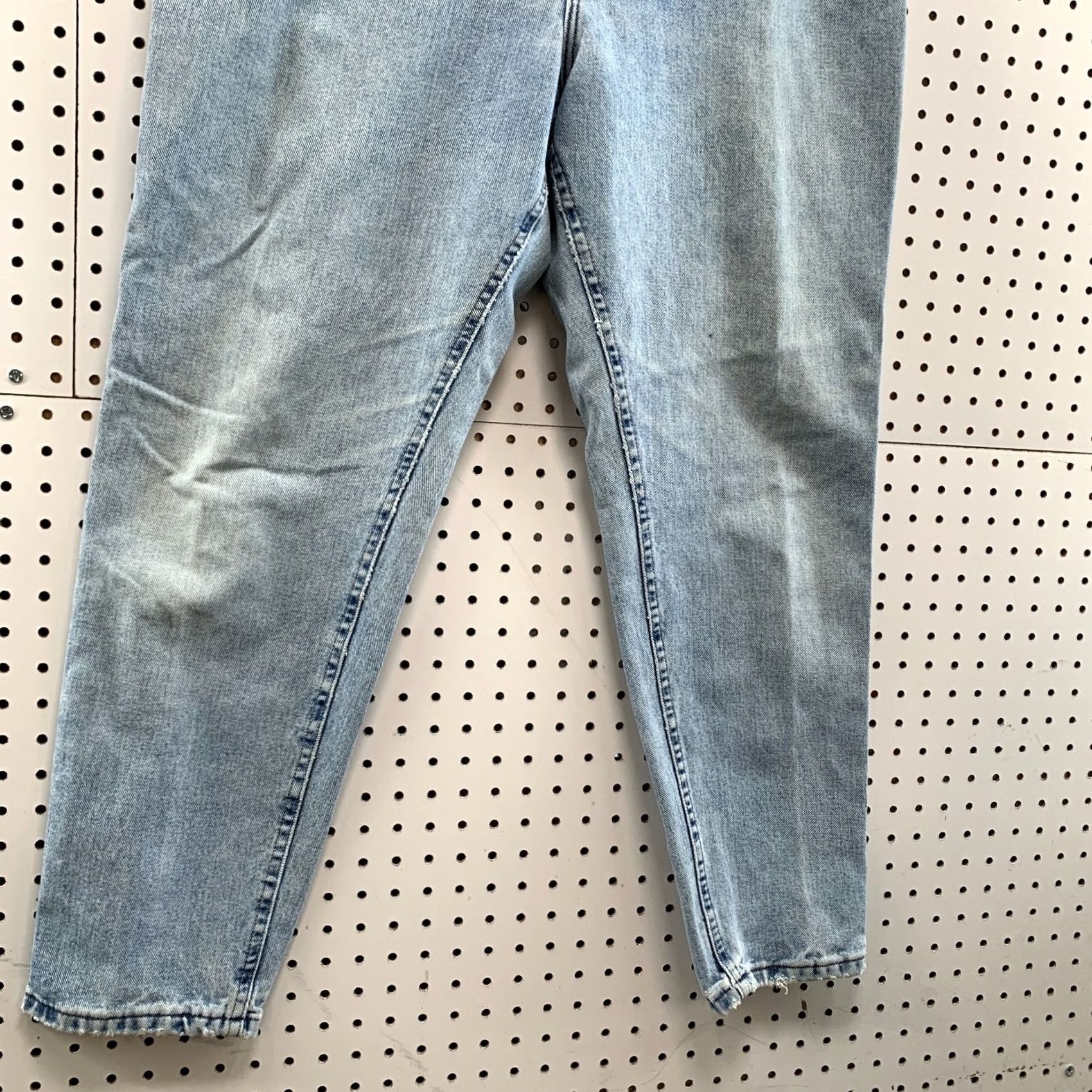 Lee Vintage LEE Riveted Blue Denim Jeans Womens Size 18 Fits 35x29.5 Tapered USA Size 40" / US 18 - 3 Thumbnail