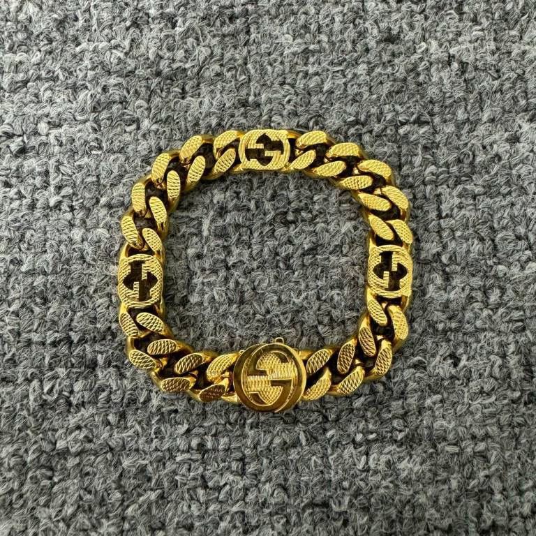 Gucci Gucci Interlocking double G gold bracelet 2504-Nextarrow Size ONE SIZE - 1 Thumbnail