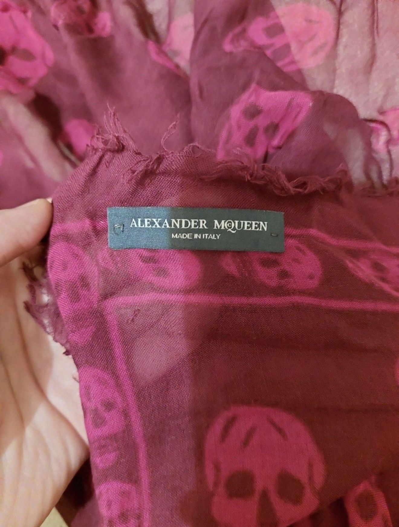 Alexander McQueen ALEXANDER MCQUEEN Skull Silk EsdeeKid Scarf Red runway logo Size ONE SIZE - 7 Thumbnail