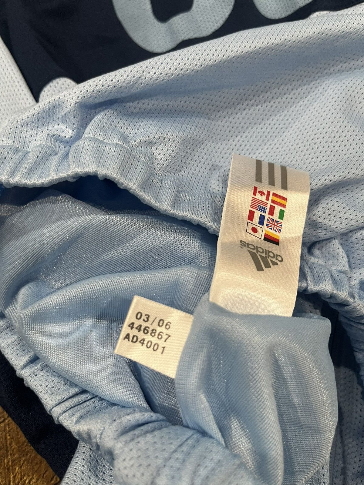 Adidas Vintage 2006 Adidas USA Mesh Track Jacket Blue & Navy Large Size US L / EU 52-54 / 3 - 8 Thumbnail