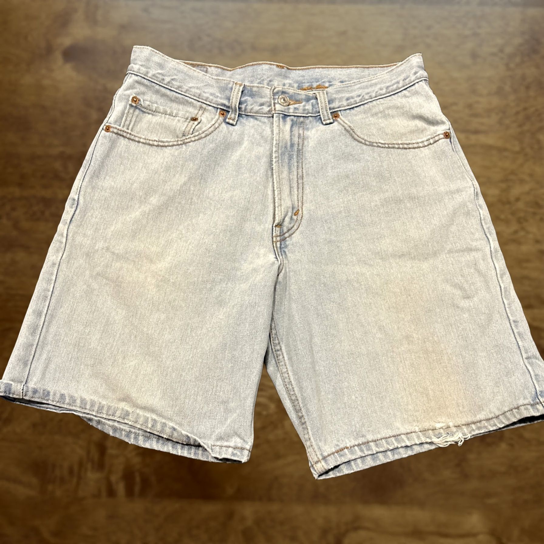 Levi's VINTAGE Levi's Shorts Mens 32 Blue Denim 90s Relaxed Fit 550 Jean B26 Denim Shorts Jeans 5-Pocket Casual Men Size 32 Blue Size US 32 / EU 48 - 1 Thumbnail