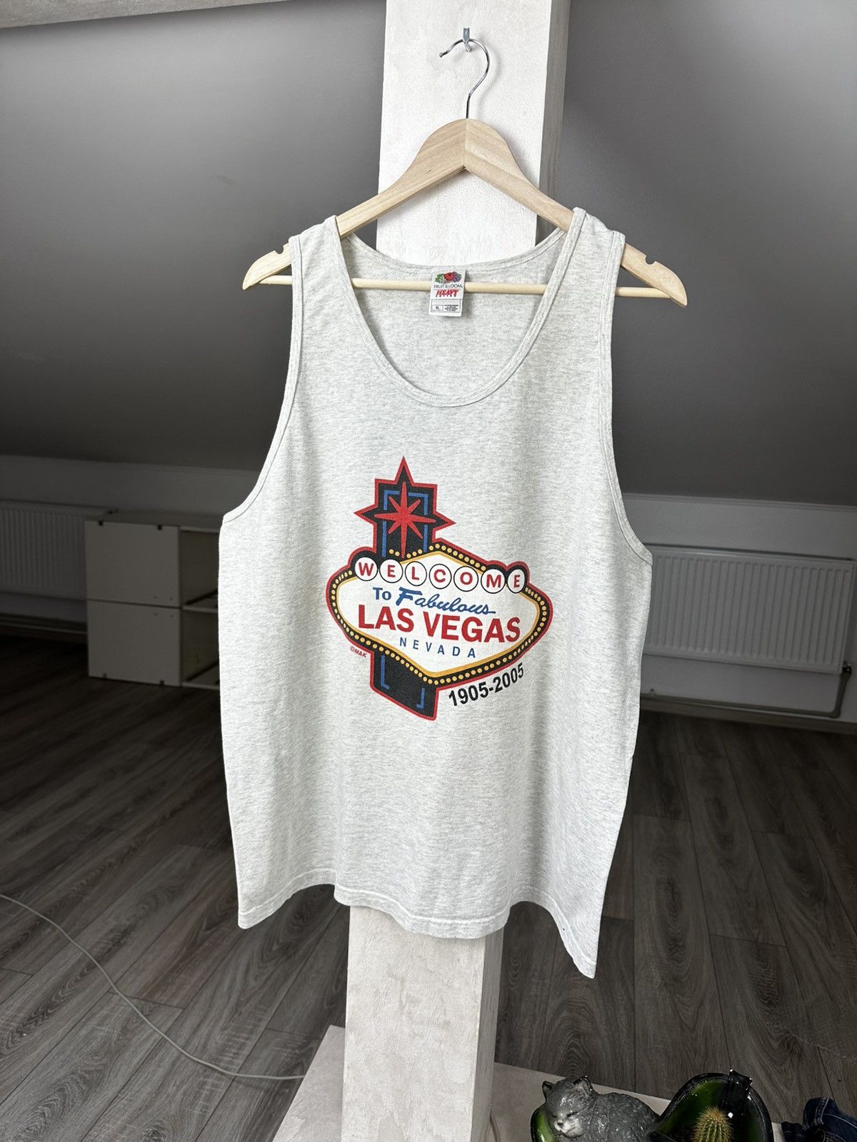 Other Vintage Las Vegas Nevada 90s Tee Sleeveless Size US XL / EU 56 / 4 - 1 Thumbnail