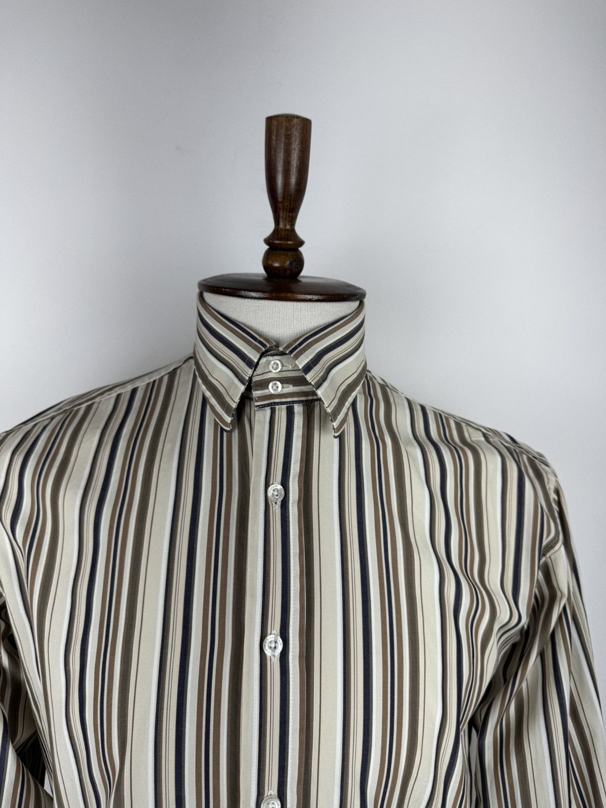 Aquascutum × Designer × Vintage Men’s Vintage Aquascutum Long Sleeve Shirt size 39 15 1/2 Size US M / EU 48-50 / 2 - 2 Thumbnail