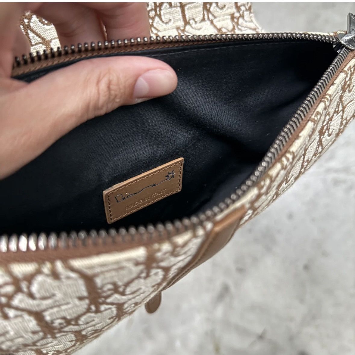 Dior × Travis Scott Dior x CACTUS JACK Oblique Jacquard Saddle Bag Size ONE SIZE - 16 Thumbnail