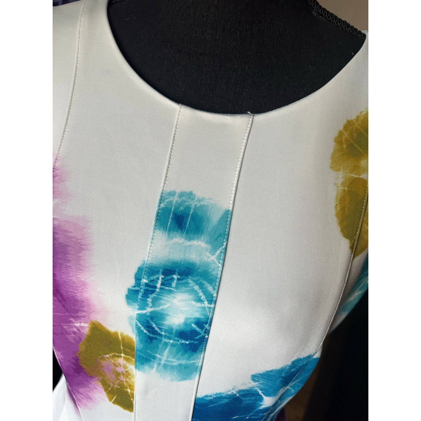 Calvin Klein Calvin Klein Floral Sleeveless Fit & Flare Dress Size XS / US 0-2 / IT 36-38 - 2 Thumbnail
