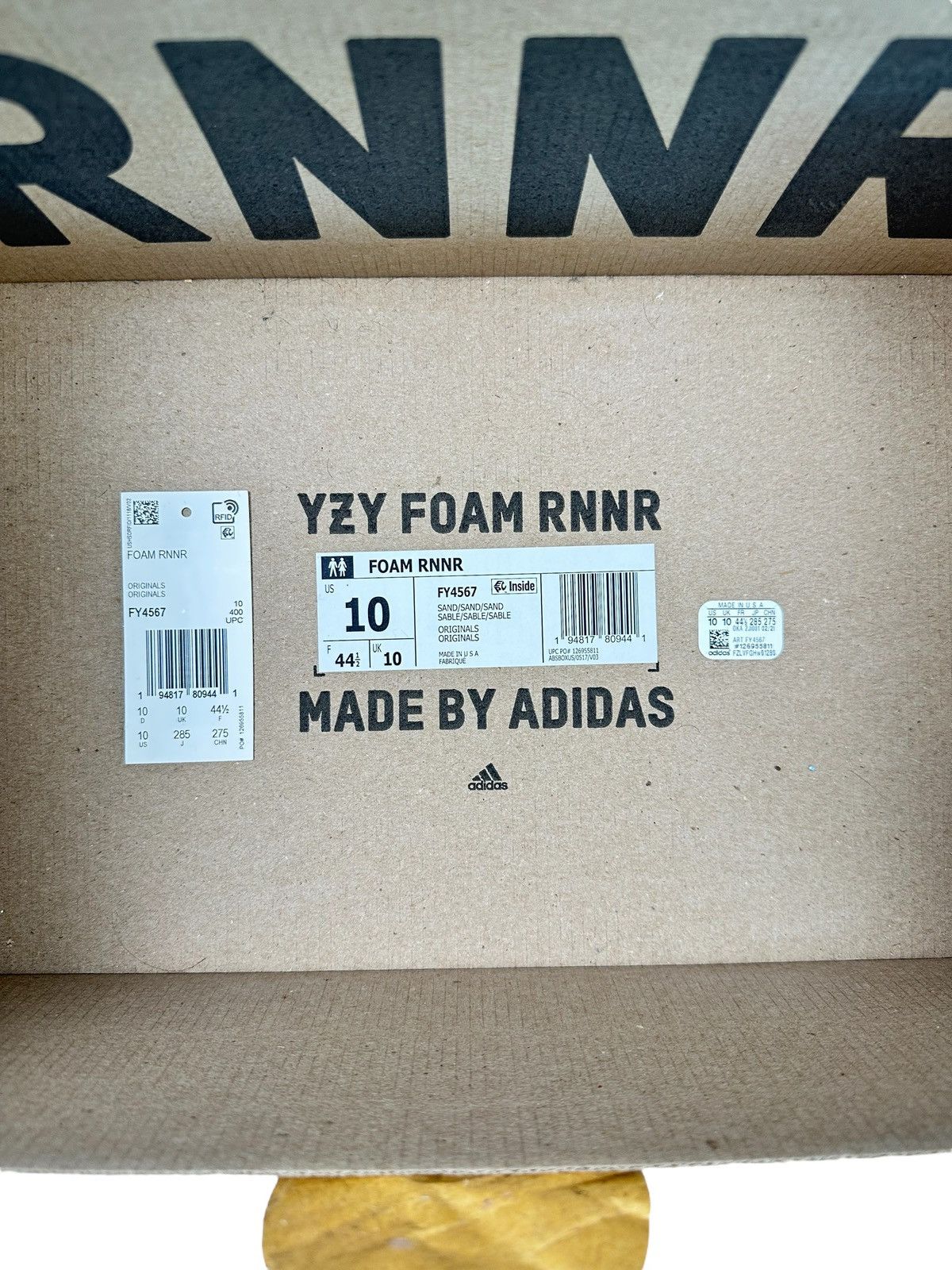 Adidas × Kanye West adidas Yeezy Foam Runner Sand RNNR Kanye West US Size 10 Size US 10 / EU 43 - 8 Thumbnail