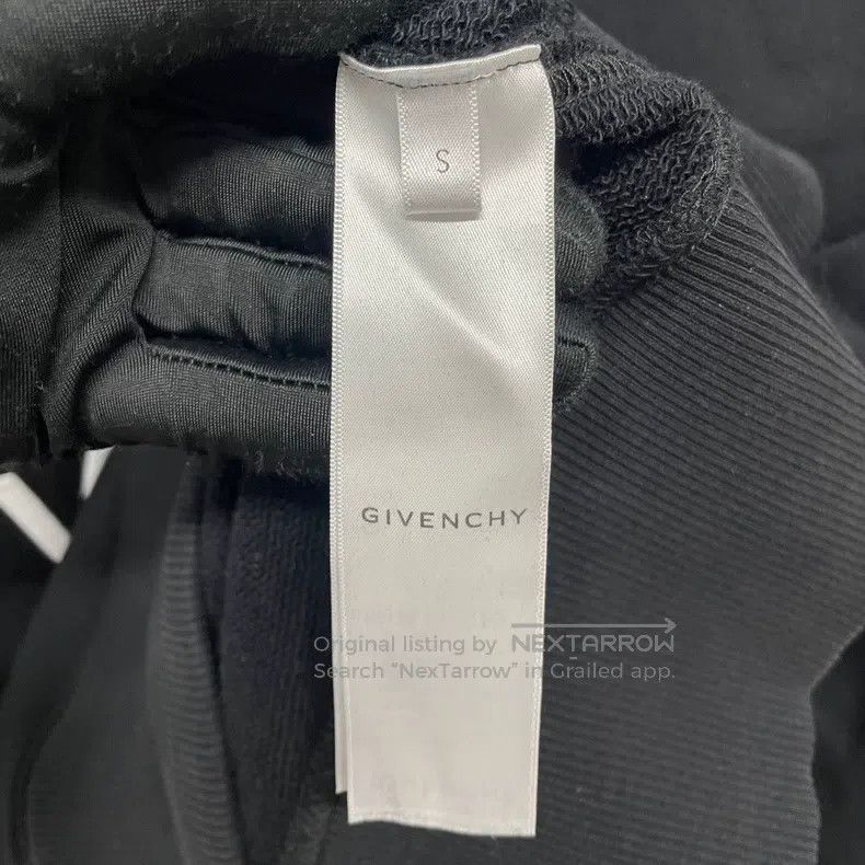 Givenchy Givenchy 3D Embroidered Hooded Sweatshirt Size US S / EU 44-46 / 1 - 4 Thumbnail