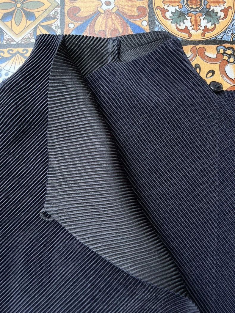 Issey Miyake Issey Miyake size:2 A long trench coat with a deep blue ma Size S / US 4 / IT 40 - 6 Thumbnail