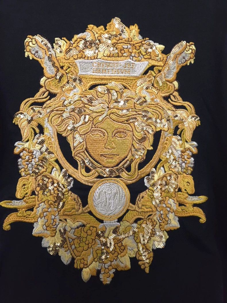 Versace Versace Embroidered sequins with short sleeves Size US XS / EU 42 / 0 - 5 Thumbnail