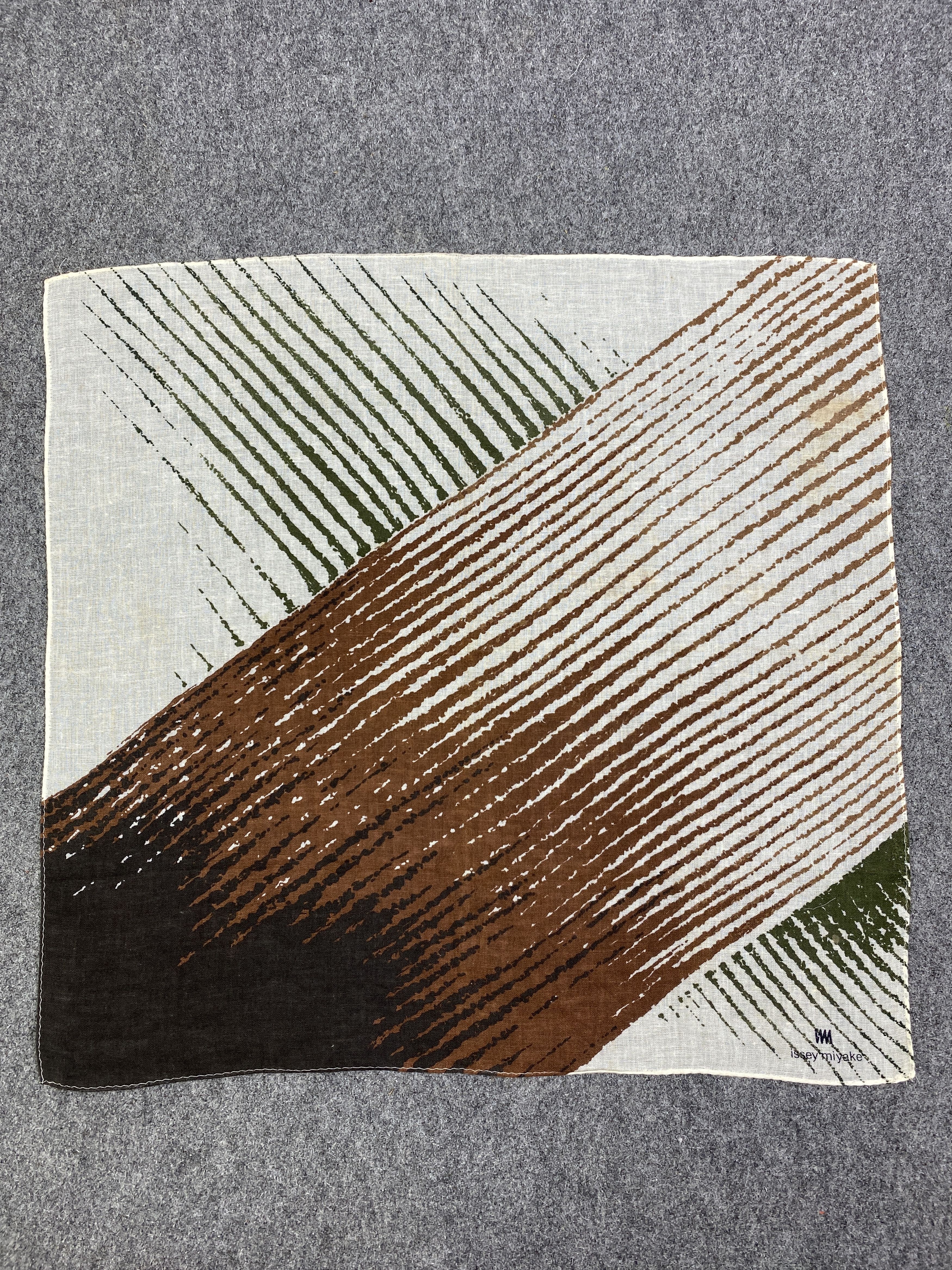 Issey Miyake Vintage Issey Miyake Handkerchief / Neckerchief HKC1034 Size ONE SIZE - 4 Thumbnail