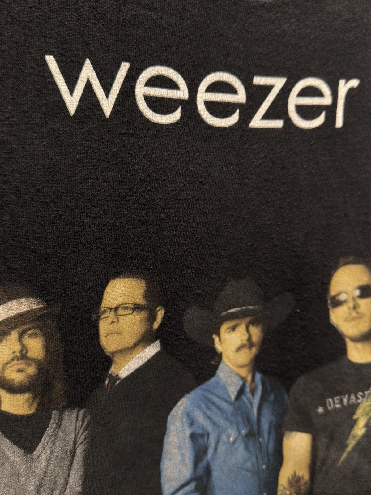 Band Tees Weezer Tour 2008 Band Tshirt Size US L / EU 52-54 / 3 - 4 Thumbnail