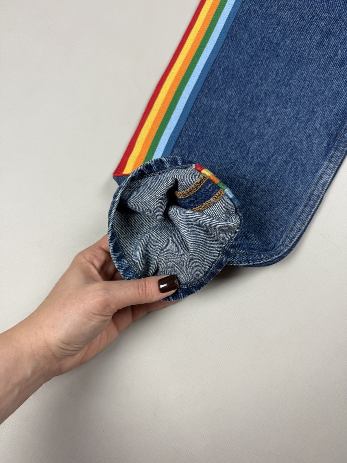 Palm Angels BNWT! Palm Angels Blue Denim Rainbow Medium Wash Jeans Pants Size 28" / US 6 / IT 42 - 9 Thumbnail
