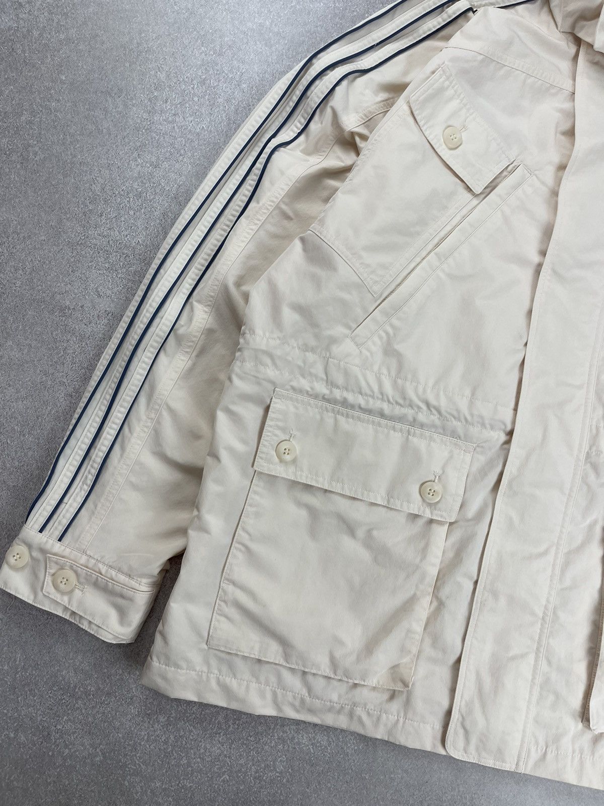 Adidas Adidas Windbreaker Jacket White Men’s Size M Size US M / EU 48-50 / 2 - 4 Thumbnail