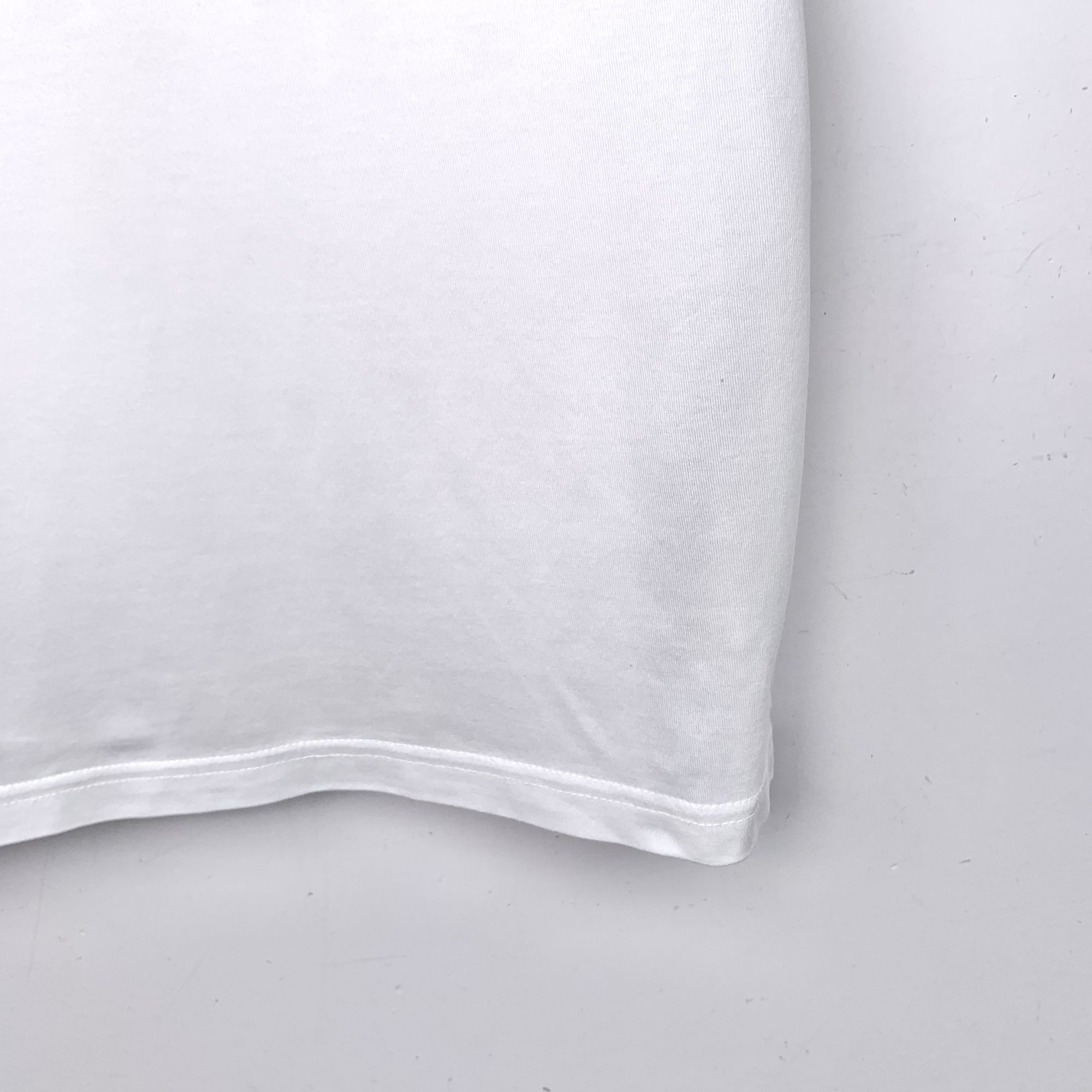 Burberry Burberry White Embroidered Logo Cotton T-Shirt Size S Size US S / EU 44-46 / 1 - 5 Thumbnail