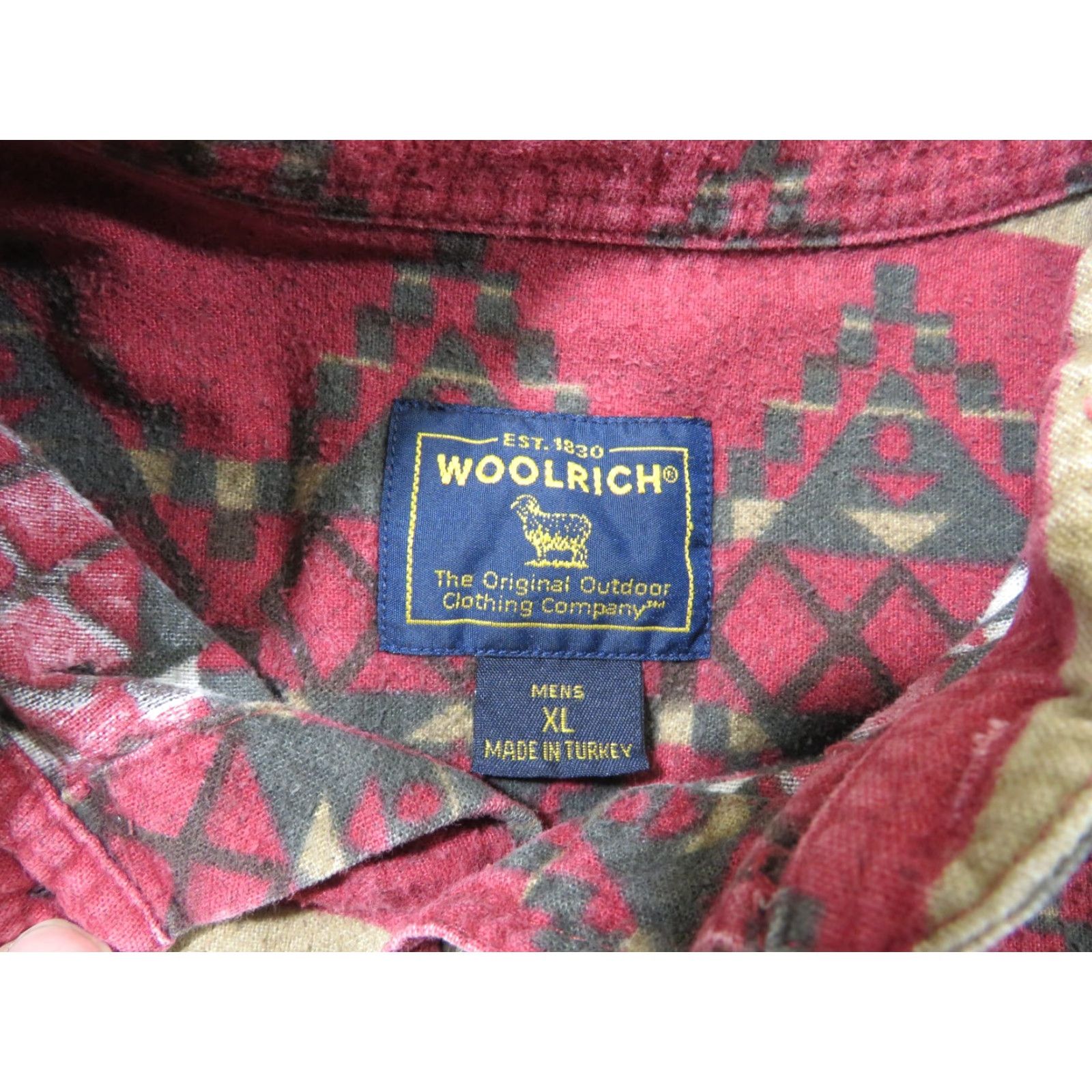 Vintage VINTAGE Woolrich Shirt Mens XL Flannel Southwestern Aztec All over Print Red Tan Button-Up Collared Long Sleeve Casual Regular Size US XL / EU 56 / 4 - 5 Thumbnail