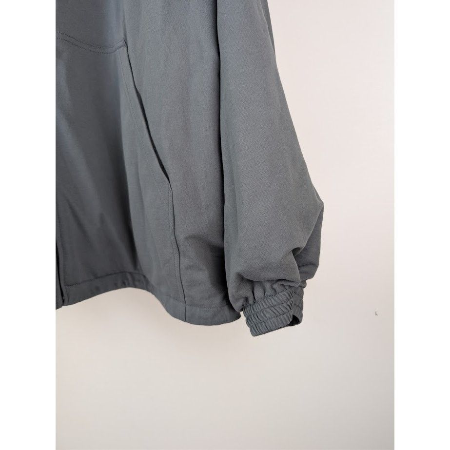 Balenciaga × Under Armour o1rshd1 Reversible Tracksuit Jacket in Black Size US S / EU 44-46 / 1 - 15 Thumbnail