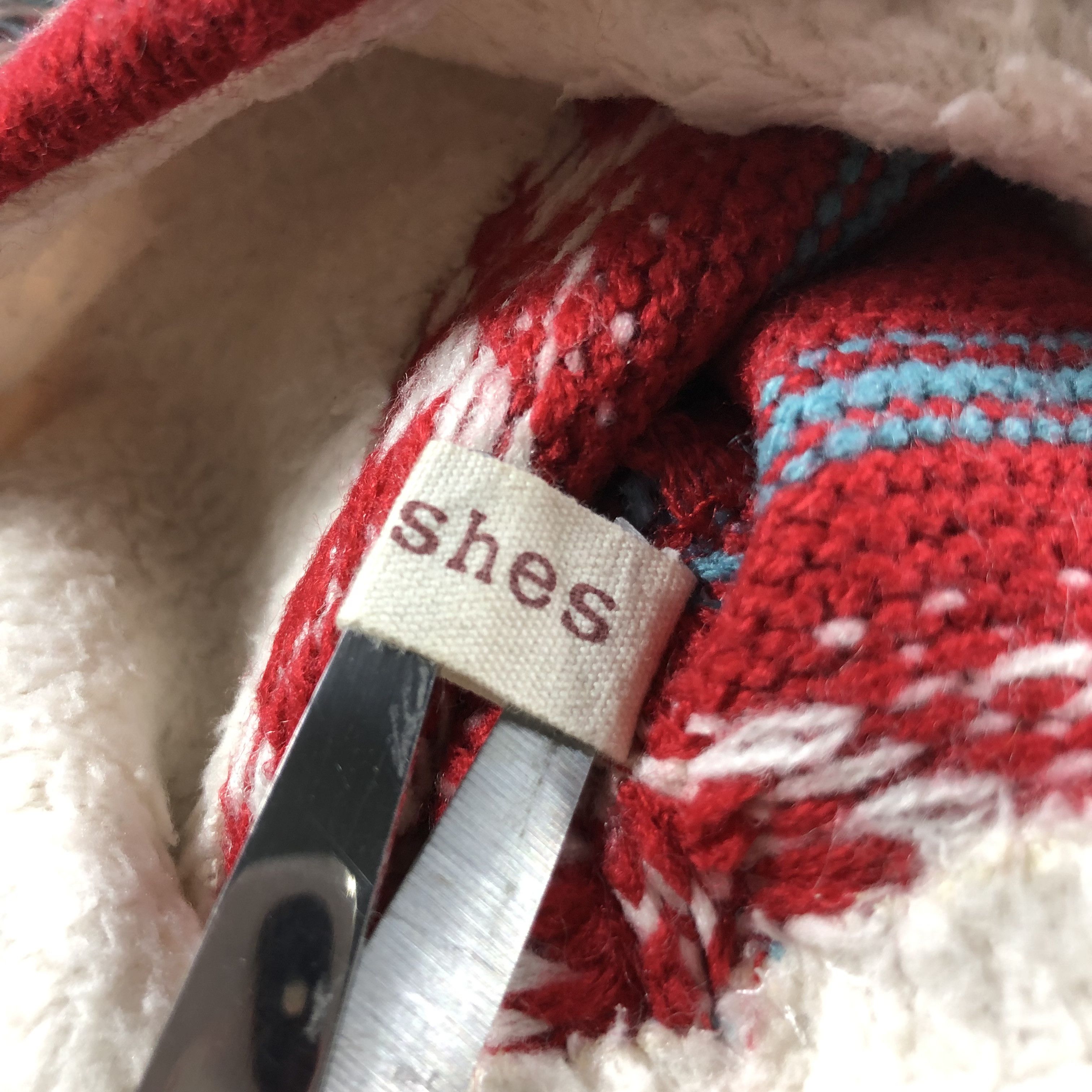 Vintage Fair Isle Earflap Bobble Beanie Snowcap Snow Hat B964 Size ONE SIZE - 7 Thumbnail