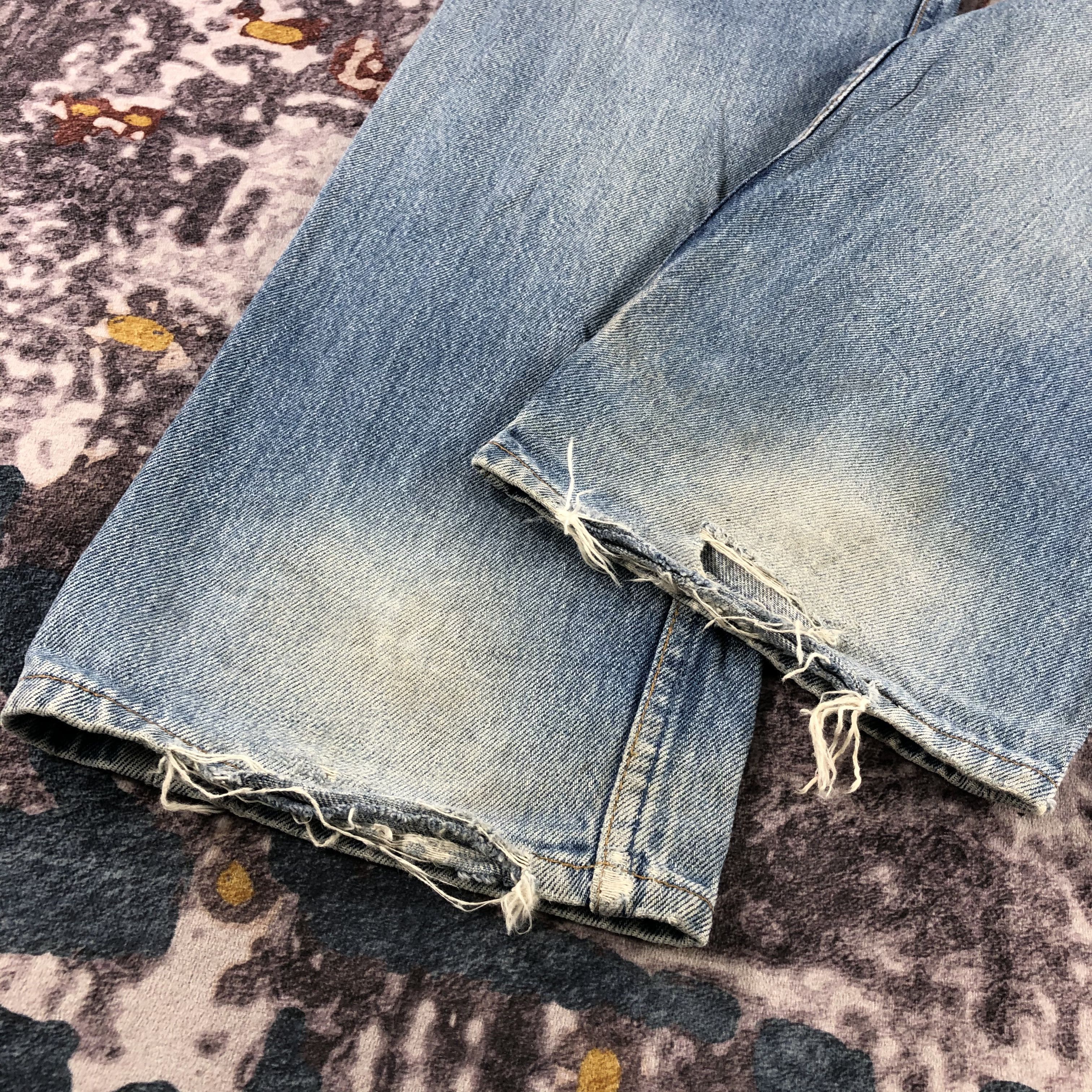 Levi's Vintage 90s Blue Wash Levis 501 Jeans-JM2934 Size US 33 - 4 Thumbnail