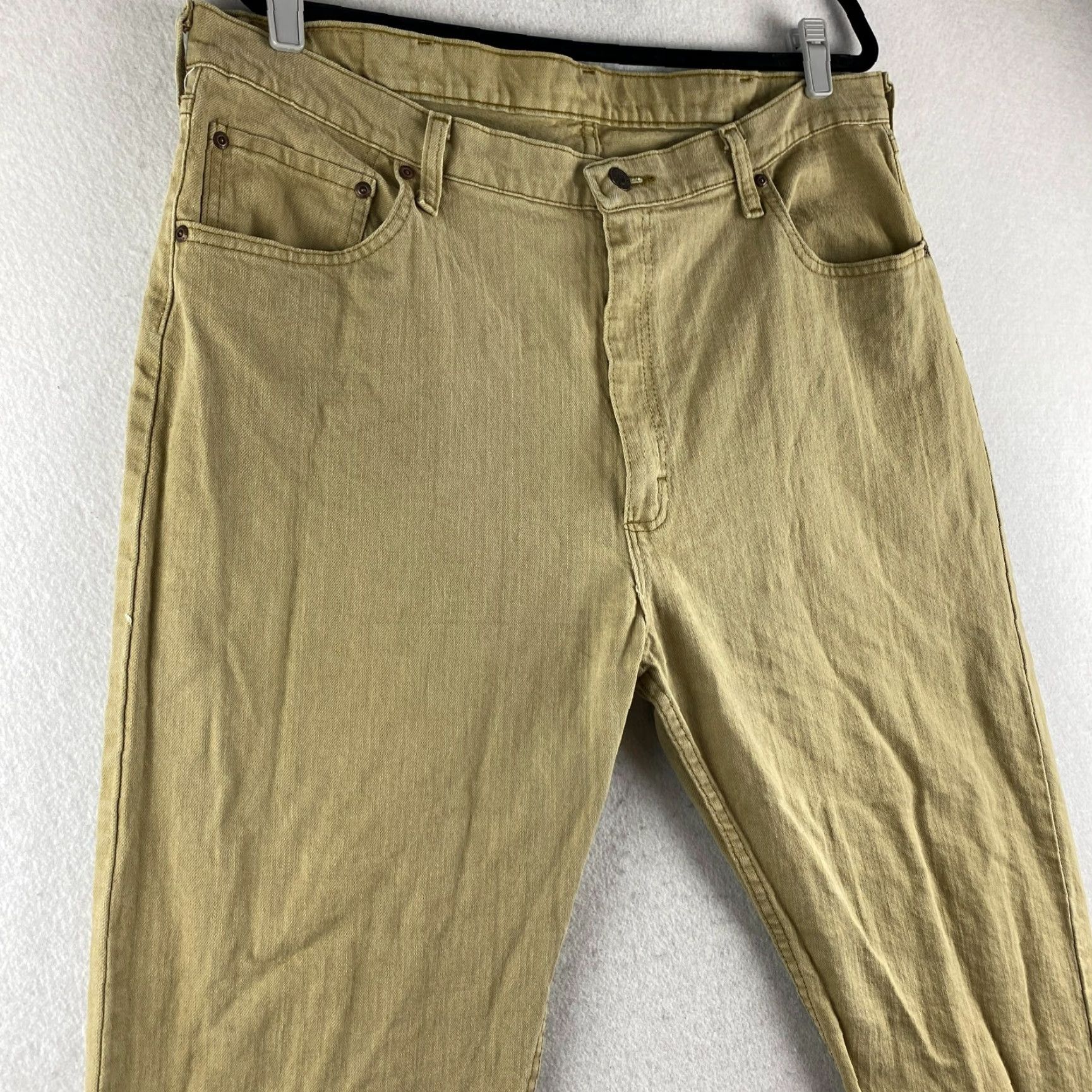 Wrangler Wrangler Jeans Mens 38 Beige Straight Distressed Denim Light Wash Pants Size US 38 / EU 54 - 4 Thumbnail