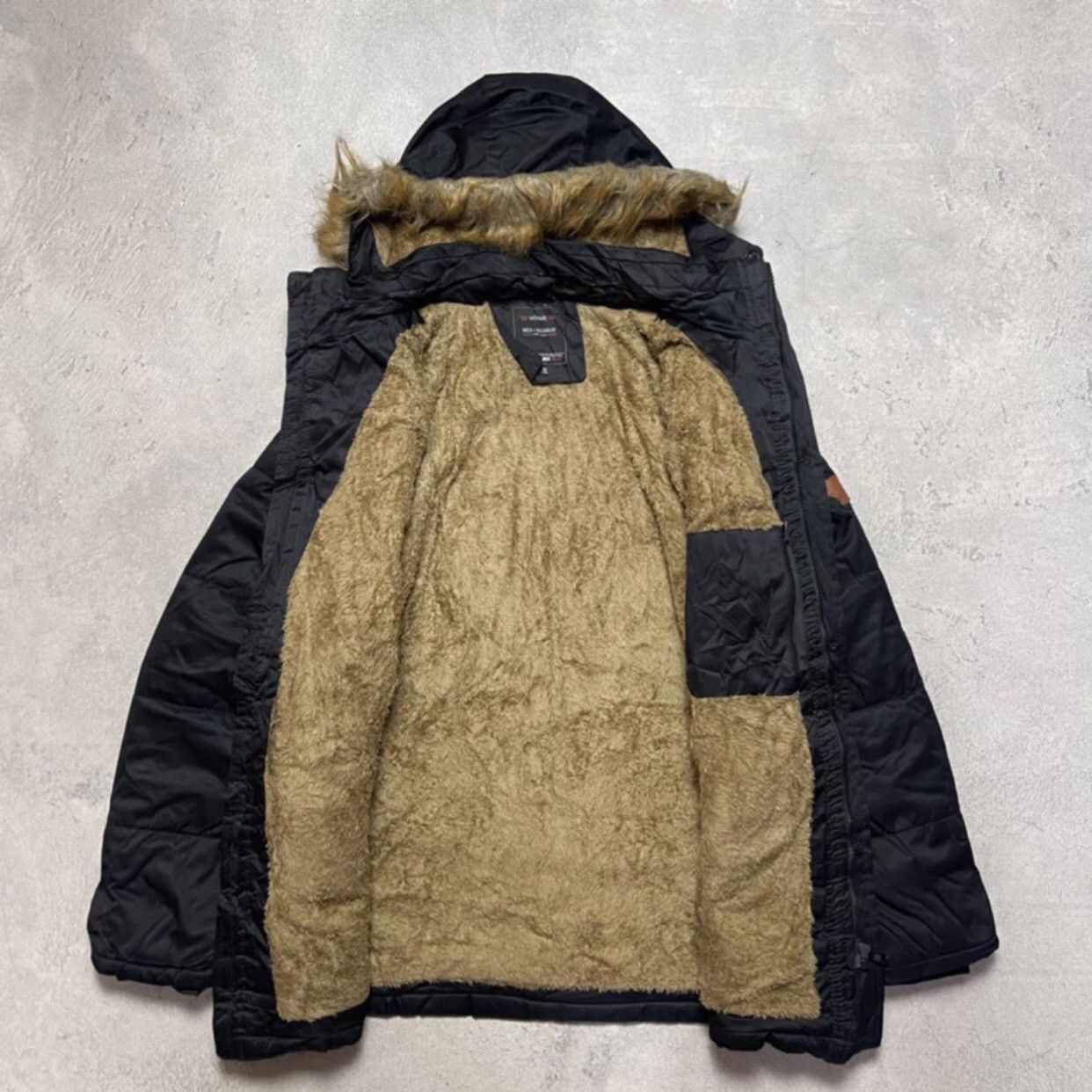 If Six Was Nine × Japanese Brand × Le Grande Bleu (L.G.B.) 2000s Vogue KMRii Style Puffer Faux Fur Parka Jacket Size US L / EU 52-54 / 3 - 5 Thumbnail
