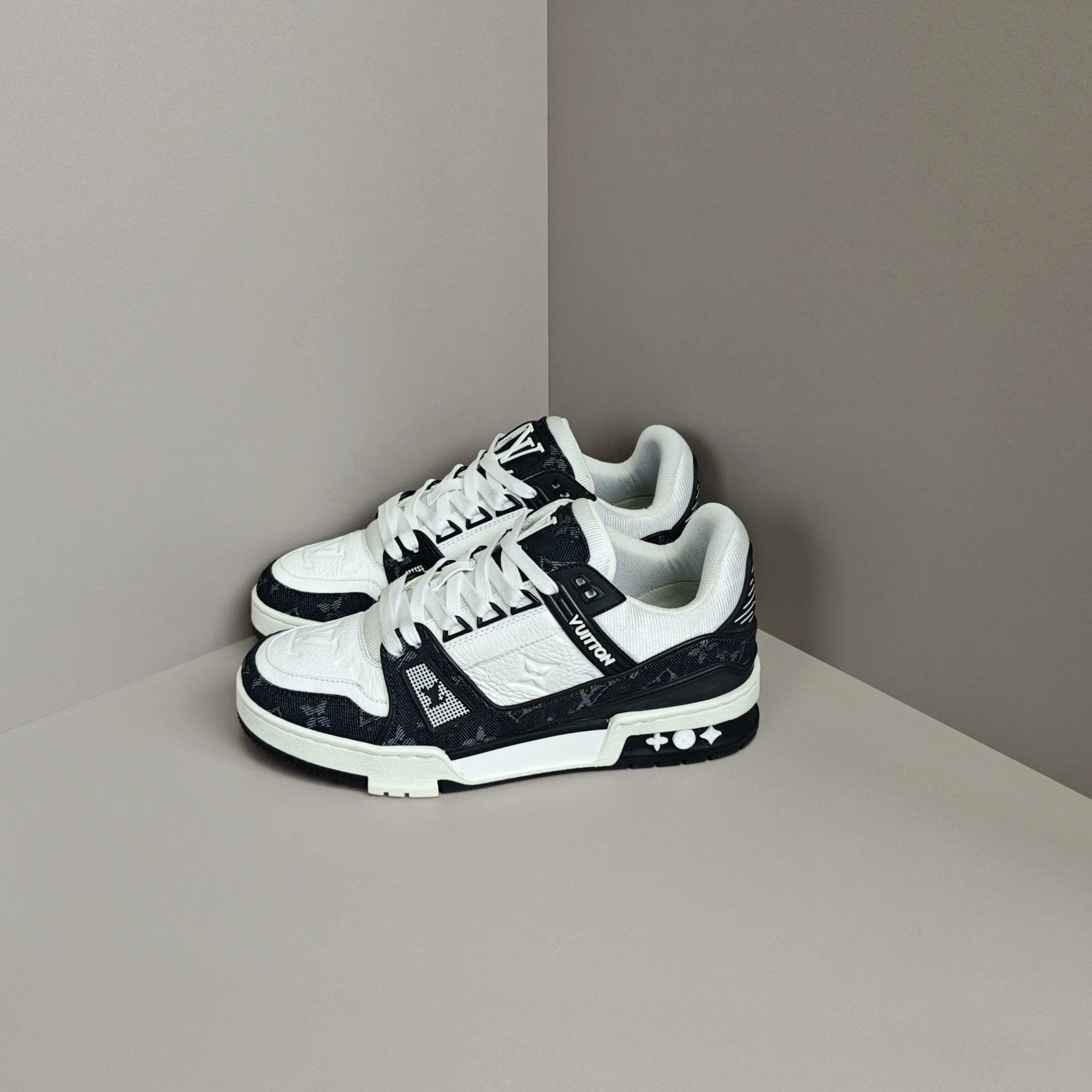 Louis Vuitton Louis Vuitton Training Denim Black Lowtop Sneakers Women Size US 7 / IT 37 - 1 Thumbnail