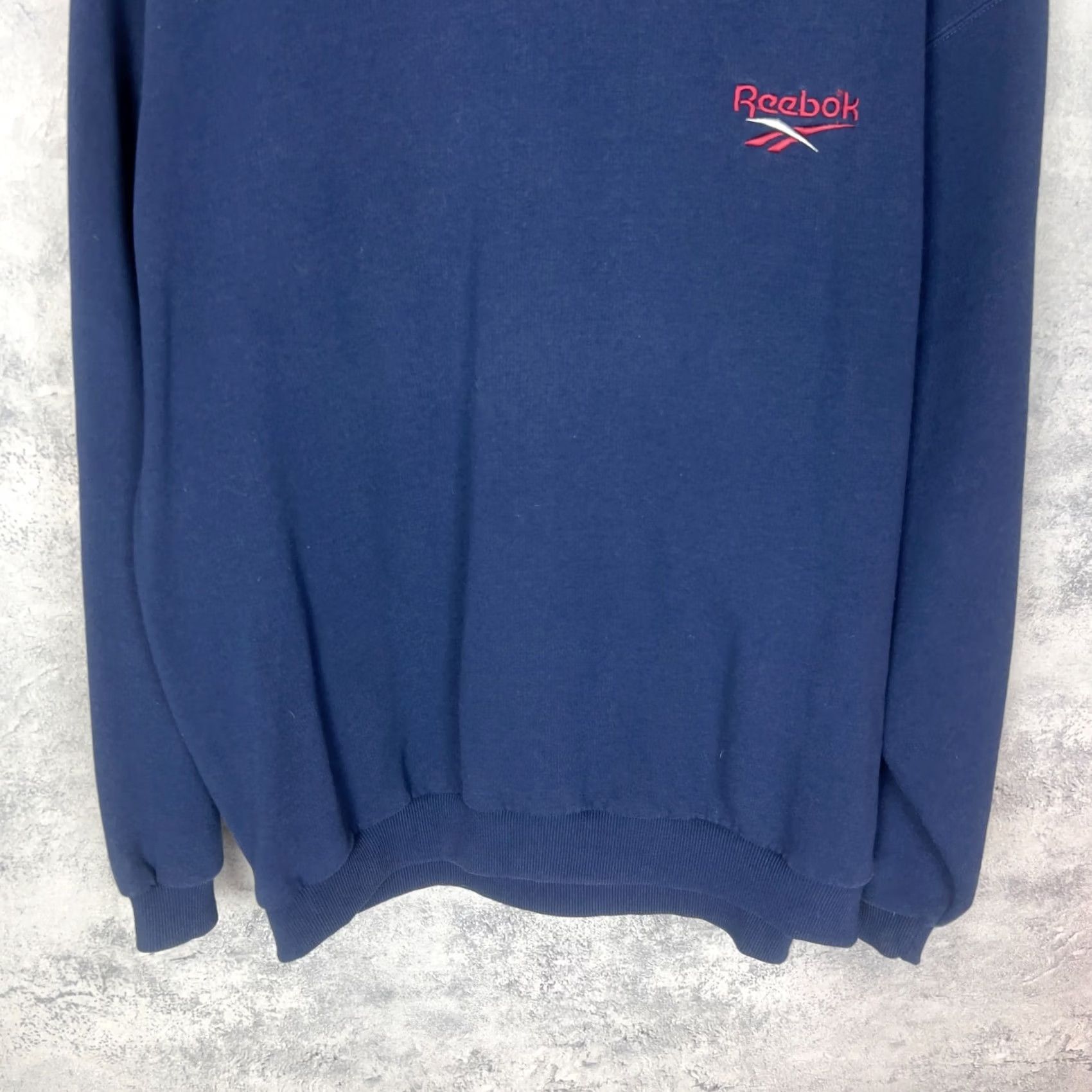 Reebok VINTAGE Reebok Sweatshirt Navy Blue Pullover Embroidered Logo M Men’s Retro Size US M / EU 48-50 / 2 - 3 Thumbnail