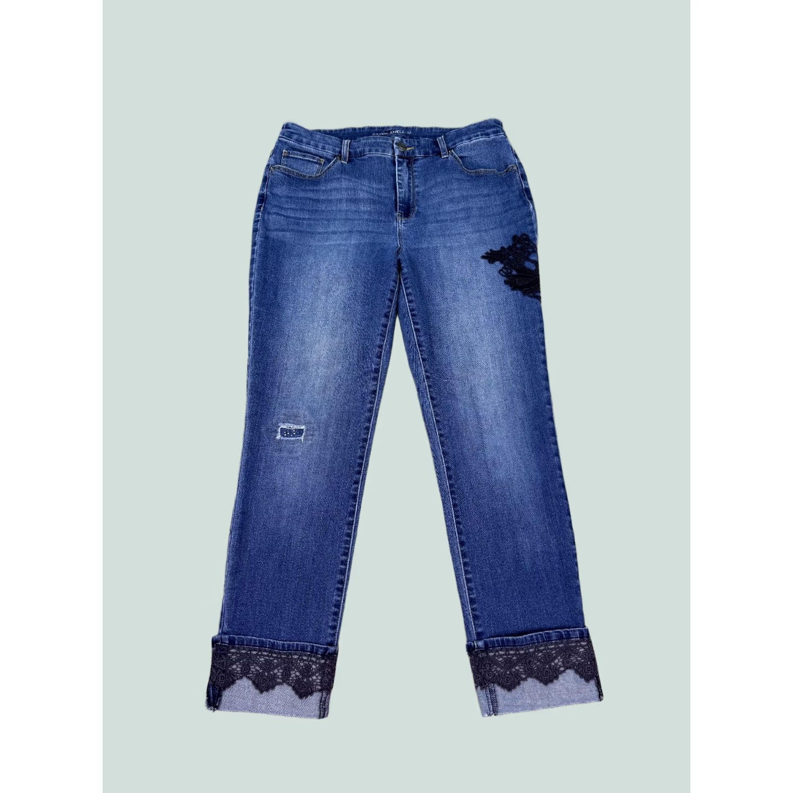 Vintage Chicos Platinum Ankle Jeans Womens Size 6 Blue Lace Stretch 0.5 US B531 Size 28" / US 6 / IT 42 - 1 Thumbnail