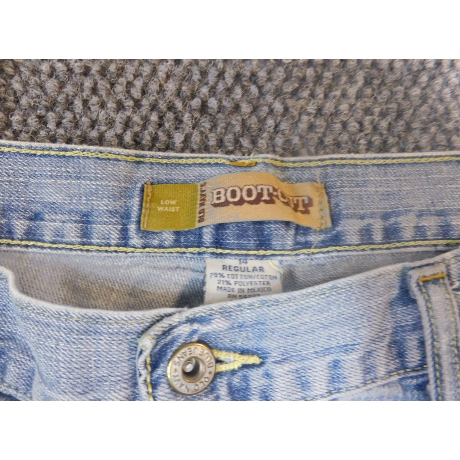 Old Navy Old Navy Womens Jeans 14 bootcut Blue Denim Distressed 30in Inseam Regular Rise 33in Waist Cotton Blend Polyester Jacket? Size 36" / US 14 / IT 50 - 4 Thumbnail